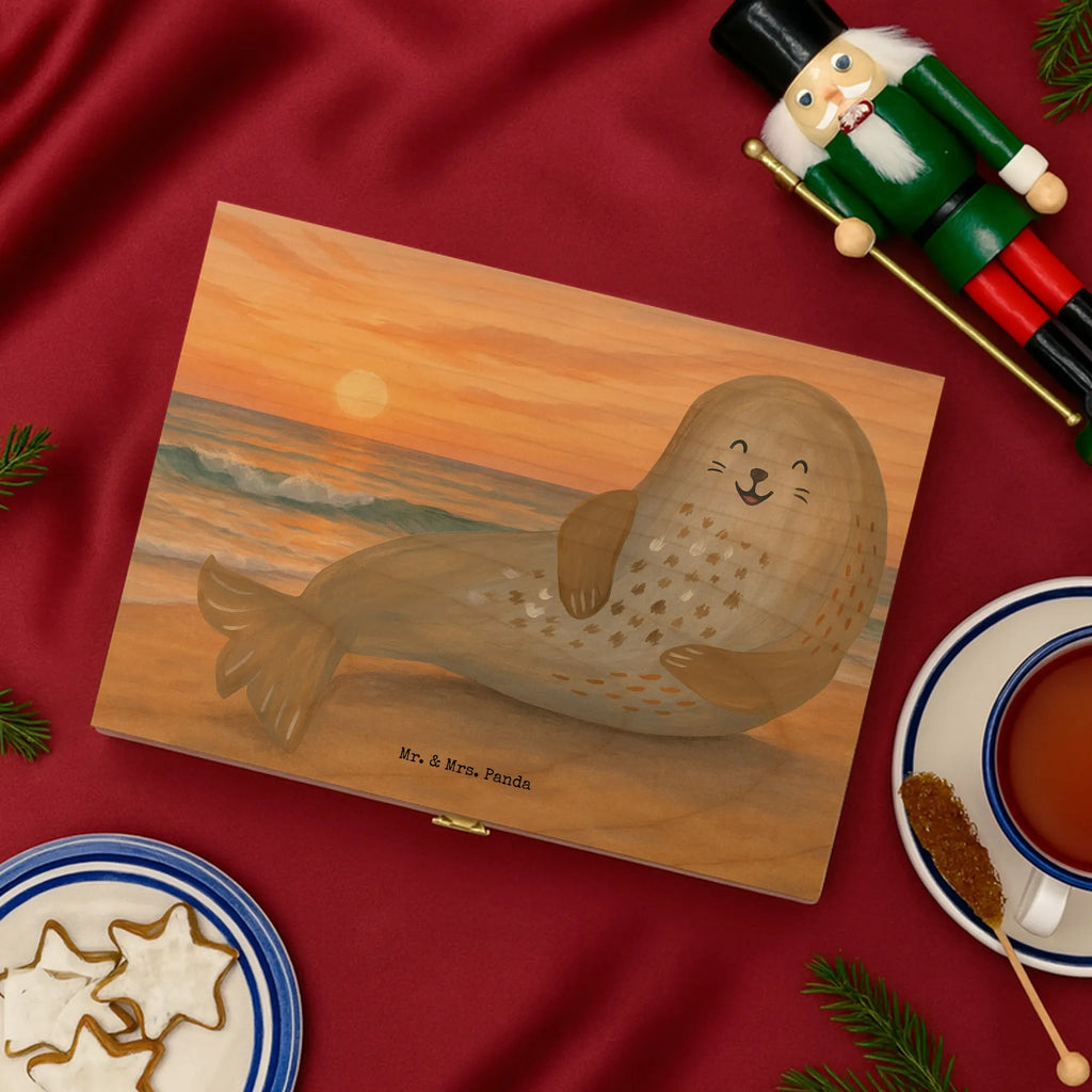 Teekiste Robbe Lachen Design teebeutel aufbewahrung, teebox für teebeutel, teekiste, tee beutel halter, teebeutel organizer, tee organizer box, vorratsbox tee, tee sortierbox, holzteebox, teeaufbewahrung, aufbewahrung tee, tee organizer, teebeutel aufbewahrungsbox, teebeutel behälter, teebeutelbox, tee kiste, aufbewahrungsbox tee, aufbewahrungsbox für teebeutel, box für tee, holzteekiste, teeaufbewahrungsbox, teedose, teebox, box für teebeutel, teekasten, teebehälter, lustige Sprüche, Tiere, Tiermotive, Gute Laune, Nordsee, Robbe, Seehund, Robben, Meerestier, Strand, Ostsee