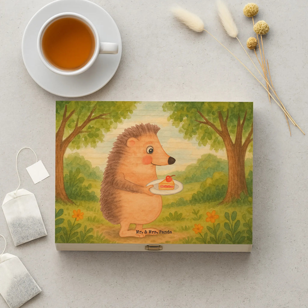 teebox Igel Kuchenstück Design holzteebox, tee organizer box, tee sortierbox, vorratsbox tee, aufbewahrungsbox für teebeutel, aufbewahrung tee, tee organizer, teedose, box für tee, teebehälter, teekasten, teeaufbewahrungsbox, teebeutel behälter, teebox für teebeutel, box für teebeutel, tee kiste, aufbewahrungsbox tee, teebeutel organizer, holzteekiste, teebeutel aufbewahrung, teebeutelbox, teeaufbewahrung, teekiste, tee beutel halter, teebeutel aufbewahrungsbox, teebox, lustige Sprüche, Tiere, Tiermotive, Gute Laune, Backen Geschenk, Torte, Essen Spruch, Einladung Party, Geburtstagskuchen, Kuchen, Kuchen backen, Igel