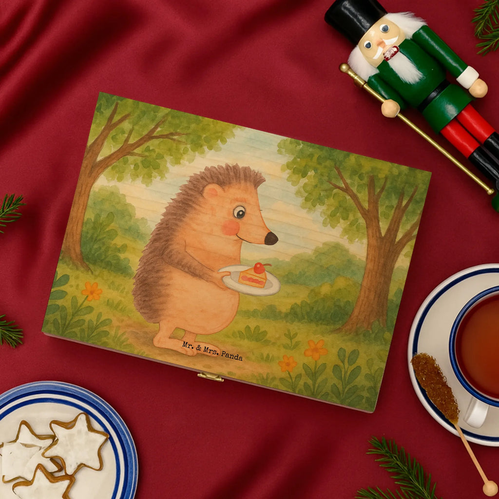 teebox Igel Kuchenstück Design holzteebox, tee organizer box, tee sortierbox, vorratsbox tee, aufbewahrungsbox für teebeutel, aufbewahrung tee, tee organizer, teedose, box für tee, teebehälter, teekasten, teeaufbewahrungsbox, teebeutel behälter, teebox für teebeutel, box für teebeutel, tee kiste, aufbewahrungsbox tee, teebeutel organizer, holzteekiste, teebeutel aufbewahrung, teebeutelbox, teeaufbewahrung, teekiste, tee beutel halter, teebeutel aufbewahrungsbox, teebox, lustige Sprüche, Tiere, Tiermotive, Gute Laune, Backen Geschenk, Torte, Essen Spruch, Einladung Party, Geburtstagskuchen, Kuchen, Kuchen backen, Igel