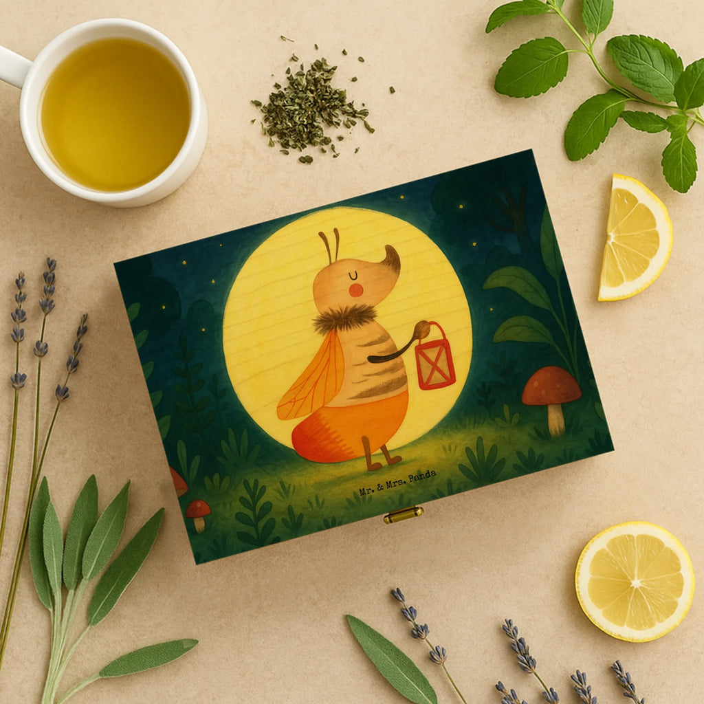 tee organizer Glühwürmchen Design aufbewahrungsbox für teebeutel, teebeutel organizer, teeaufbewahrung, teebeutel aufbewahrungsbox, holzteekiste, holzteebox, teebeutel aufbewahrung, teebox, box für teebeutel, tee sortierbox, tee organizer, box für tee, tee organizer box, aufbewahrungsbox tee, teekasten, aufbewahrung tee, tee kiste, teekiste, vorratsbox tee, teebehälter, teebeutelbox, teebox für teebeutel, teedose, tee beutel halter, teebeutel behälter, teeaufbewahrungsbox, lustige Sprüche, Tiere, Tiermotive, Gute Laune, magisch, Leuchten, Lieblingsmensch, Glühwürmchen, Liebesspruch, Jahrestag, Glühwurm, Liebe, Liebesbeweis, Verlobung, Heiratsantrag, Falter