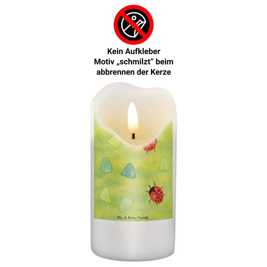 Candle Ladybug Design Design Stumpenkerze, Dekokerze, Kommunionskerze, Gartenkerze, Kerze Mit Spruch, Zylinderkerze, Wunschkerze, Weihnachtskerze, Erinnerungslicht, Dekorative Kerze, Bedruckte Kerze, Handgemachte Kerze, Hochzeitskerze, Blockkerze, Tafelkerze, Geburtskerze, Kerze Mit Motiv, Osterkerze, Dinnerkerze, Tischkerze, Schmuckkerze, Wachskerze, Adventskerze, Geburtstagskerze, Erinnerungskerze, Grosse Kerze, Laternenkerze, Verspielt, Aquarell, Niedlich, Muster, Marienkäfer, Grüne Punkte