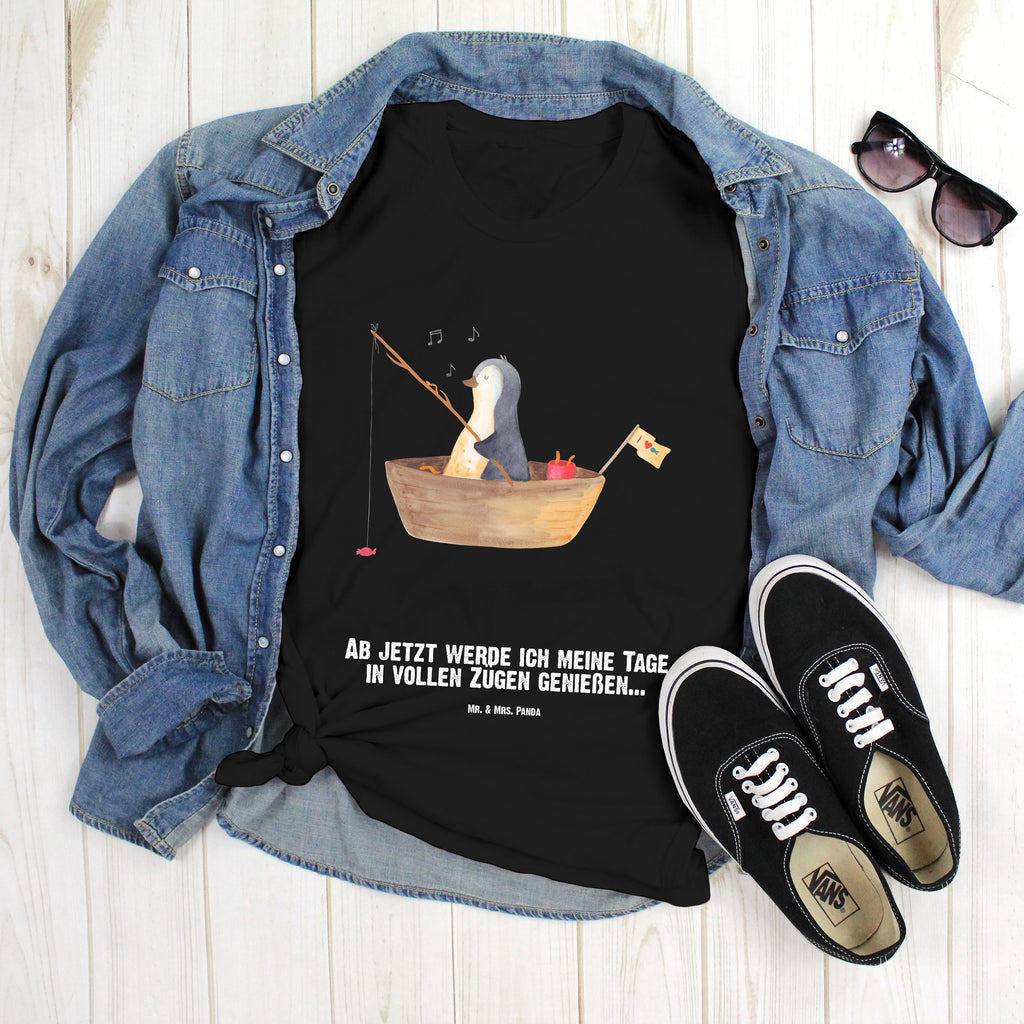 Personalisiertes T-Shirt Pinguin Angelboot T-Shirt Personalisiert, T-Shirt mit Namen, T-Shirt mit Aufruck, Männer, Frauen, Wunschtext, Bedrucken, Pinguin, Pinguine, Angeln, Boot, Angelboot, Lebenslust, Leben, genießen, Motivation, Neustart, Neuanfang, Trennung, Scheidung, Geschenkidee Liebeskummer