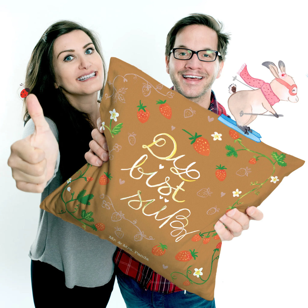 40x40 Kissen Erdbeeren Du bist süß Kissenbezug 40x40, Sofakissen, Kissenhülle, Dekokissen, sofakissen, Sofakissen 40x40, Dekokissen Sofa, Zierkissen, Kissen 40x40 Waschbar, Couchkissen, Motivkissen, Kissenhülle 40x40, Dekokissen 40x40, sitzkissen, Kissenbezüge, Kissen 40x40, Kopfkissen 40x40, Kopfkissen, Kissen, Blumen Deko, Frühlings Deko, Sommer Deko, Dekoration, positive Botschaft, Naturliebhaber, Outdoor, Natur, Abenteuer, Kompliment, Liebe Spruch, Geschenk Freundin, süß, Deko, Liebe Zitat, Erdbeere, Geschenk Partner, Du bist süß, Jahrestag