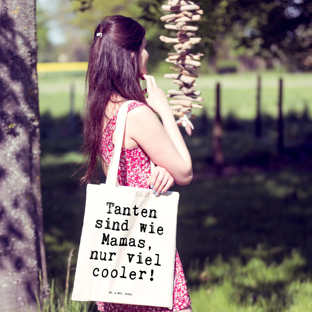 Tragetasche Sprüche und Zitate Tanten sind wie Mamas, nur viel cooler! Tasche, Schultertasche, Tragetasche, Shopper, Stoffbeutel, Strandtasche, Beutel, Jutebeutel, Stofftasche, Laptoptasche, Einkaufstasche, Einkaufstüte, Badetasche, Beuteltasche, Jutetasche, Umhängetasche, Spruch, Sprüche, lustige Sprüche, Weisheiten, Zitate, Spruch Geschenke, Spruch Sprüche Weisheiten Zitate Lustig Weisheit Worte