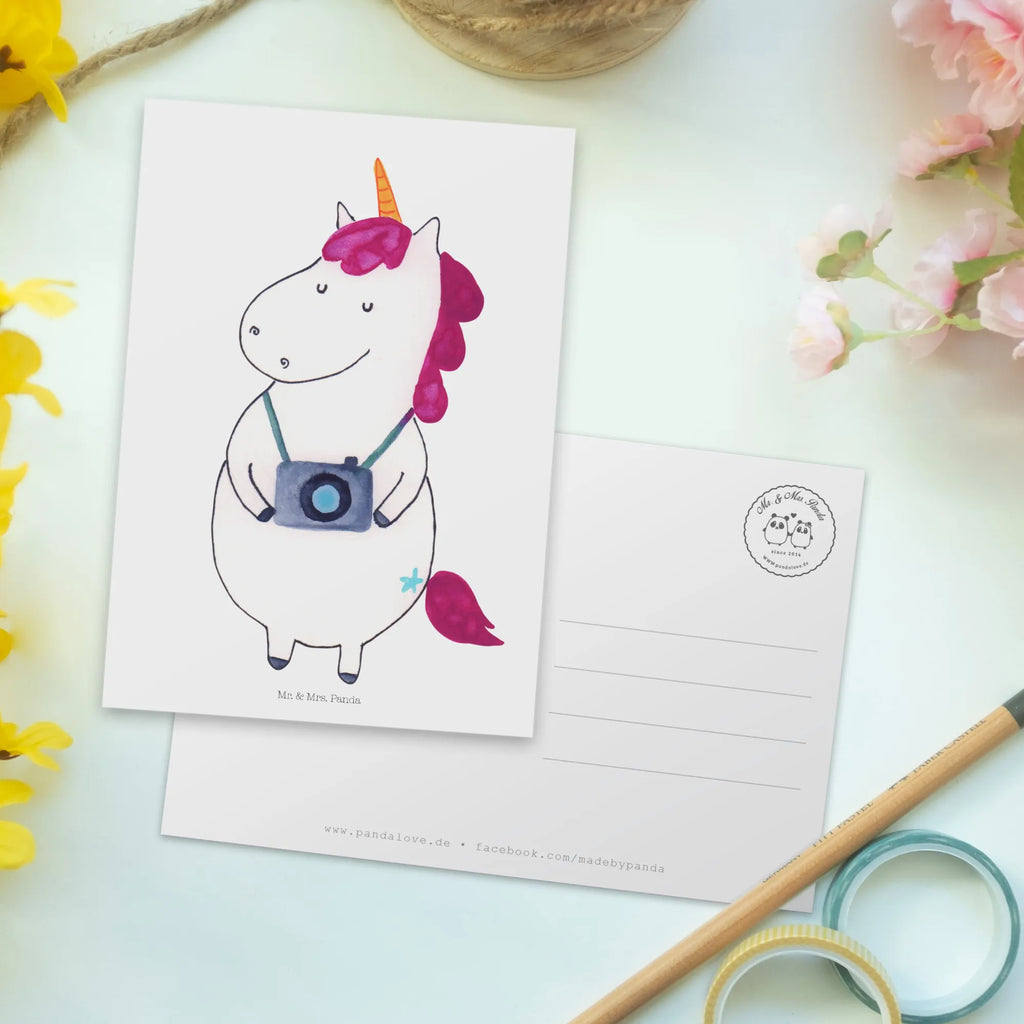 Postcard unicorn photographer Ansichtskarte, Postkarte, kunstkarte, spruchkarte, Ansichtskarten, Postkarten, Motivkarte, Grußkarte, Fotokarte, Kunstkarten, einzelkarte, Designkarte, bildkarte, Einhörner, Unicorn, Einhorn Deko, Einhorn, Städtereise, Kamera, Weltreise, Fotograf, Tourist, Fotografie, Reisen, Urlaub, Weltenbummler, Reise, Kurztrip