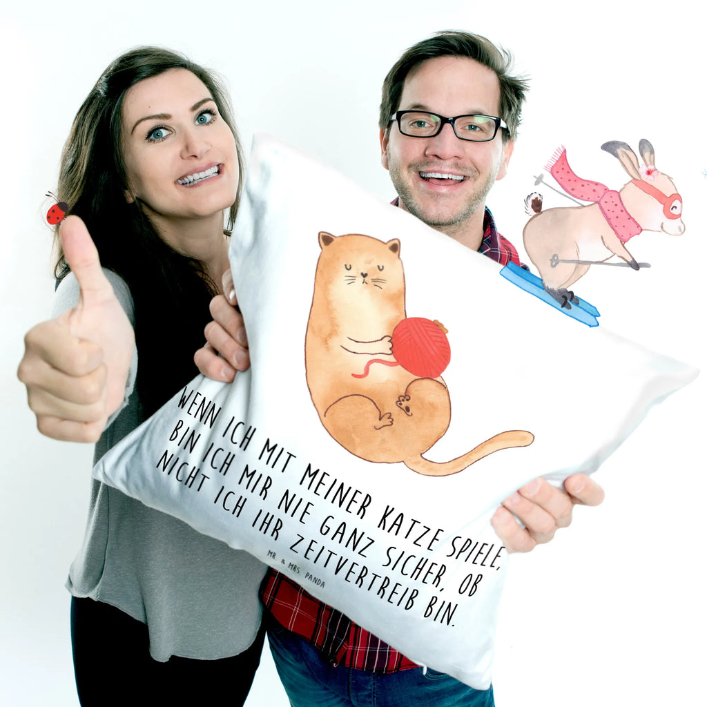 40x40 Kissen Katze Wolle wohnzimmer kissen, Sofakissen 40x40, kissen für couch, microfaser dekokissen, microfaser zierkissen, Kissen, Dekokissen Sofa, kuschelkissen 40x40, kissen 40 x 40, 40 X 40 Kissen, 40x40 kissen, Dekokissen 40x40, Dekokissen, Zierkissen, Couchkissen, sofa kissen, kuschel kissen, Motivkissen, couchkissen 40x40, Kopfkissen 40x40, Kissen 40x40, Sofakissen, microfaser sofakissen, Polsterkissen, zierkissen 40x40, microfaser kopfkissen, zier kissen, kissen mikrofaser, Kuschelkissen, kissen für sofa, couch kissen, Mikrofaser Kissen, deko kissen, Kopfkissen, wurfkissen, Katzenmotiv, Katzenfan, Katzendeko, Katzenfreund, Katzenliebhaber, Katzenprodukte, Katzenartikel, Katzenaccessoires, Katzensouvenirs, Katzenliebhaberprodukte, Katzenmotive, Katze, Cats, Verspielt, Cat, Wolle, Wollknäuel, Haustier, Kater, Katzenbesitzerin, Spielen, Katzenhalter, Mietze, Spiel, Katzen