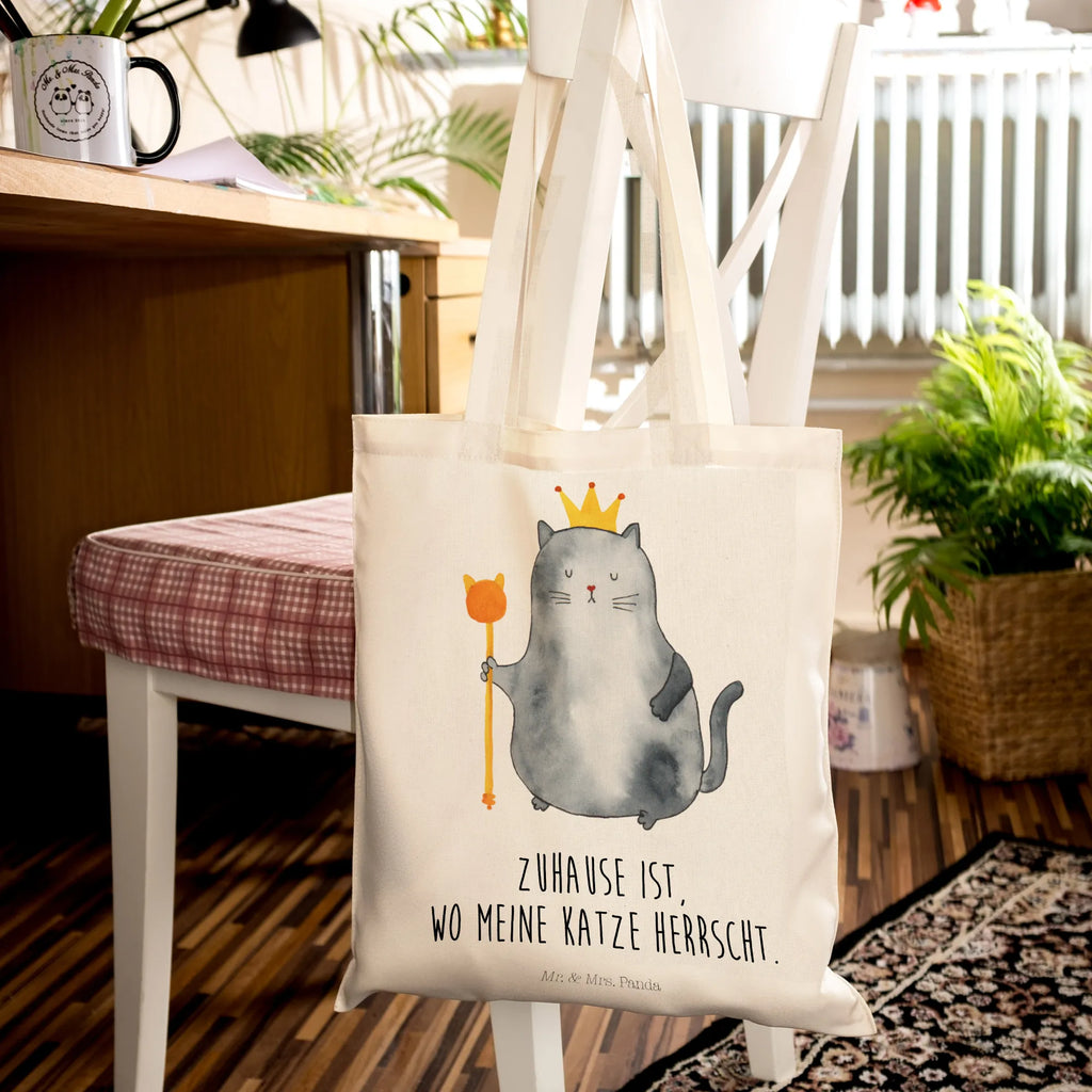 Tote bag Cat king schultertasche baumwolle, henkeltasche baumwolle, Tüte, stoff shopper, tasche baumwolle, Alltagstasche, einkaufstasche baumwolle, beutel baumwolle, Uni Tasche, Henkeltasche, totebag, tragbeutel, universaltasche, einkaufsshopper, festival tasche, tragetasche baumwolle, stofftasche baumwolle, Jutebeutel, textilbeutel, freizeitbeutel, Laptoptasche, Beutel, Einkaufstasche, umhängetasche baumwolle, canvas tasche, Tote Bag, Freizeittasche, Baumwoll-Shopper, dokumententasche, Stofftasche, Schultasche, Schulbeutel, Jutetasche, Umhängetasche, Tragetasche, Schultertasche, baumwoll shopper, schulterbeutel, Büchertasche, umhängebeutel, Tasche, Baumwoll-Tragetasche, Einkaufsbeutel, textiltasche, Einkaufstüte, Baumwollbeutel, festivaltasche, Baumwolltasche, Unitasche, campus tasche, Stoff-Tragetasche, Stoffbeutel, Shopping Tasche, studententasche, Strandtasche, Shopper, Katzensouvenirs, Katzenliebhaberprodukte, Katzenmotive, Katzenmotiv, Katzenfan, Katzendeko, Katze, Katzenfreund, Katzenliebhaber, Katzenprodukte, Katzenartikel, Katzenaccessoires, Familie, König, Kater, Einzug, Königin, Queen, Cat, Katzen, Wohnung, Umzug, Haustier, Katzenbesitzerin, Mietze, Erste Eigenen Wohnung, Mietzhaus, Katzenhalter, Cats