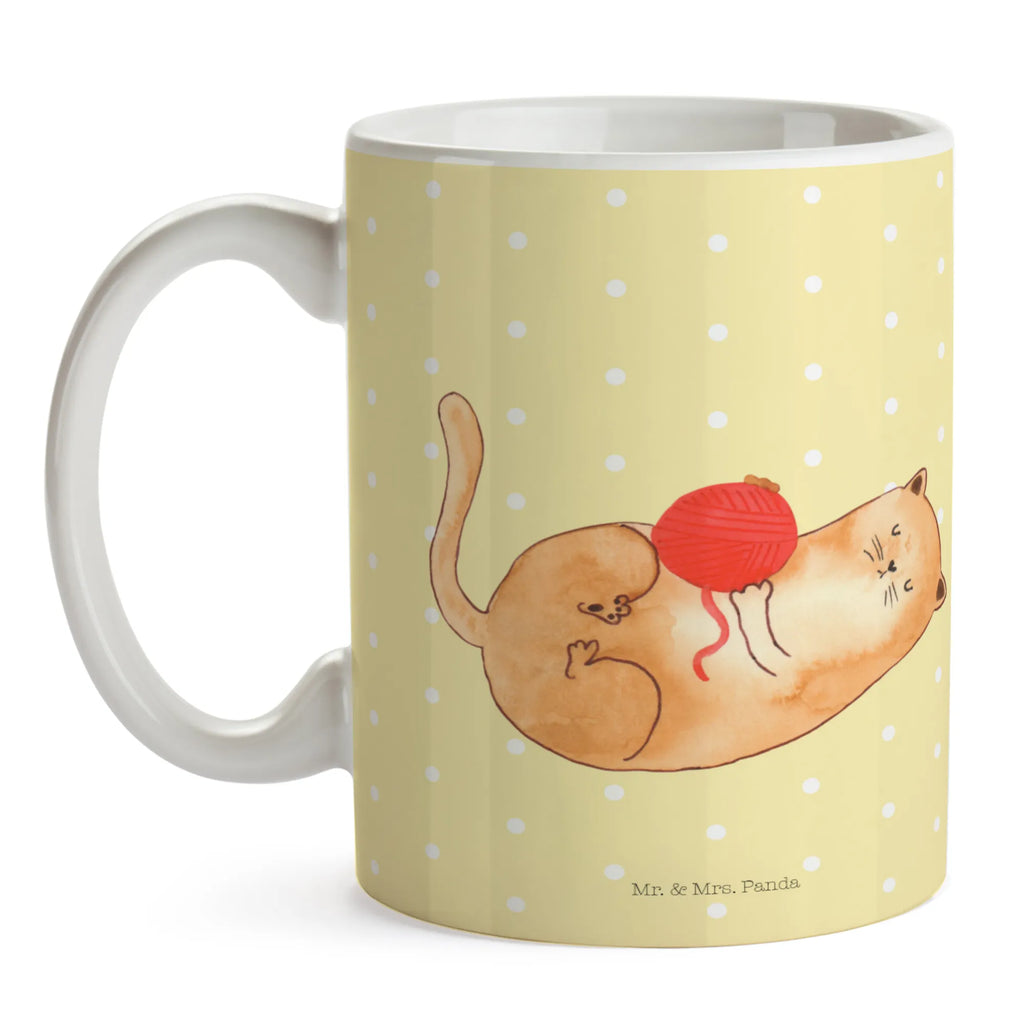 Mug Cat Wool Teetasse, Kaffeetasse, Tasse, Keramiktasse, Geschenktasse, Porzellantasse, Bürotasse, Tasse mit Motiven, Tasse mit Zitaten, Katze, Katzenmotiv, Katzenfan, Katzendeko, Katzenfreund, Katzenliebhaber, Katzenprodukte, Katzenartikel, Katzenaccessoires, Katzensouvenirs, Katzenliebhaberprodukte, Katzenmotive, Katzenbesitzerin, Cat, Mietze, Spielen, Katzenhalter, Kater, Cats, Katzen, Haustier, verspielt, Wollknäuel, Wolle, Spiel