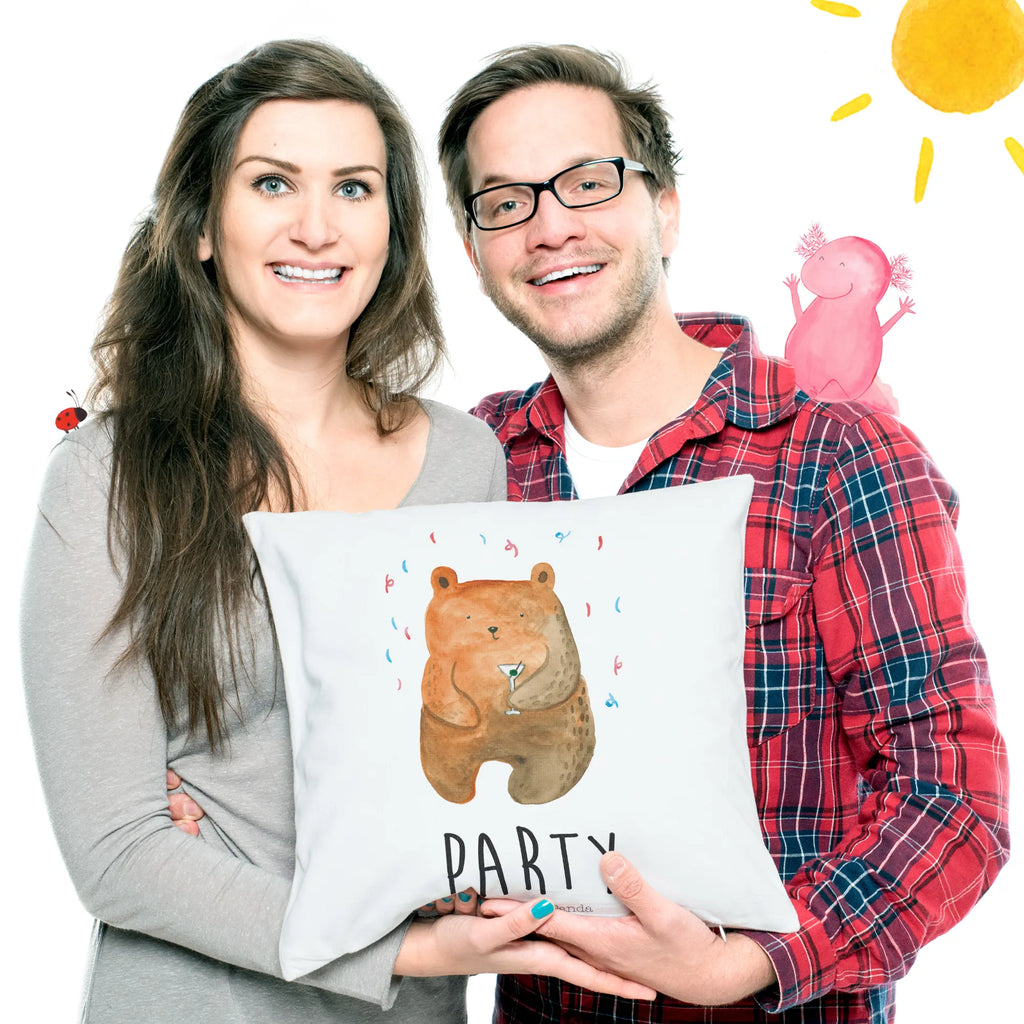 40x40 Kissen Bär Party Dekokissen 40x40, Kopfkissen, 40 X 40 Kissen, 40x40 kissen, kuschel kissen, Polsterkissen, wohnzimmer kissen, kissen mikrofaser, Couchkissen, microfaser dekokissen, zier kissen, Motivkissen, microfaser sofakissen, microfaser kopfkissen, Zierkissen, zierkissen 40x40, Mikrofaser Kissen, kissen 40 x 40, sofa kissen, Kopfkissen 40x40, Kissen 40x40, Dekokissen, kissen für sofa, microfaser zierkissen, kuschelkissen 40x40, Sofakissen 40x40, Kuschelkissen, Kissen, Sofakissen, couchkissen 40x40, deko kissen, wurfkissen, Dekokissen Sofa, couch kissen, kissen für couch, Bär, Teddy, Teddybär, Mitbringsel, Party, Geburtstag, Feiern, Geburtstagsgeschenk, Abfeiern, Geschenk, Gute Laune, Lustig