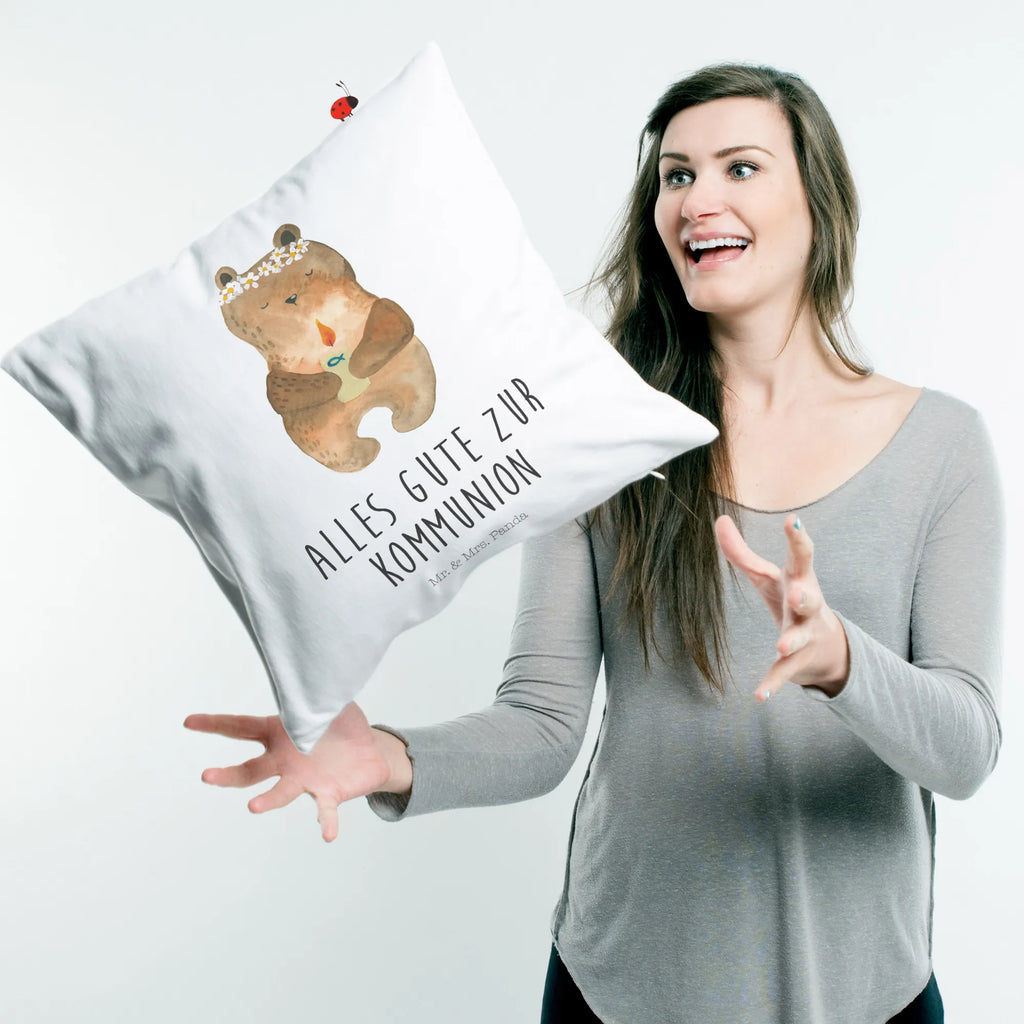 40x40 Kissen Kommunion-Bär Sofakissen, Kopfkissen, Zierkissen, Kissenhülle 40x40, Kissen 40x40 Waschbar, Kissen, Kissenbezüge, Kissen 40x40, Kissenbezug 40x40, Sofakissen 40x40, sitzkissen, Motivkissen, sofakissen, Dekokissen, Couchkissen, Kopfkissen 40x40, Dekokissen 40x40, Kissenhülle, Dekokissen Sofa, Bär, Teddy, Teddybär, katholisch, Kommunion, Gottes Segen, Taufkerze