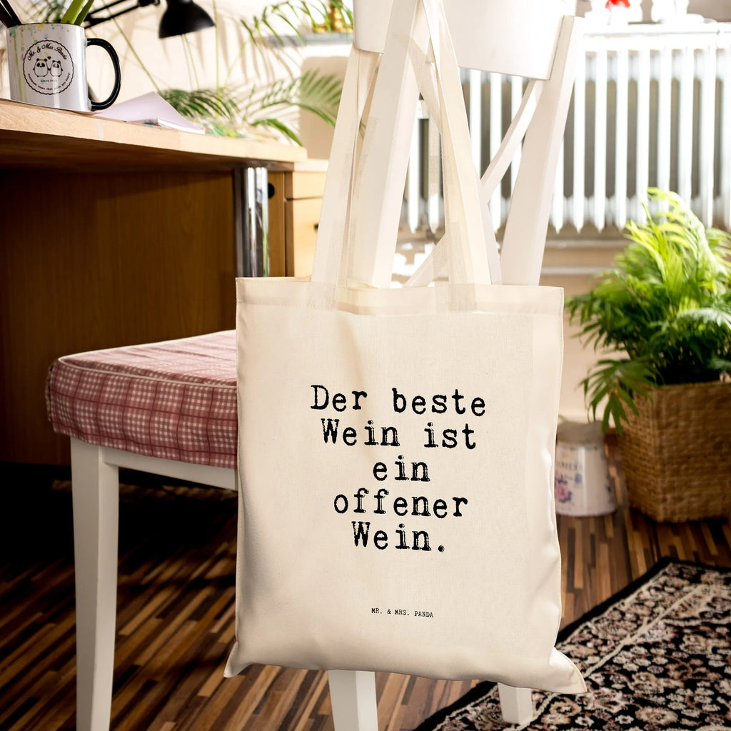 Tote bag Der beste Wein ist... Laptoptasche, Badetasche, Jutebeutel, Einkaufstasche, Beuteltasche, Shopper, Tasche, Strandtasche, Schultertasche, Tragetasche, Beutel, Stofftasche, Jutetasche, Stoffbeutel, Einkaufstüte, Umhängetasche, Spruch, Sprüche, lustige Sprüche, Weisheiten, Zitate, Spruch Geschenke, Spruch Sprüche Weisheiten Zitate Lustig Weisheit Worte