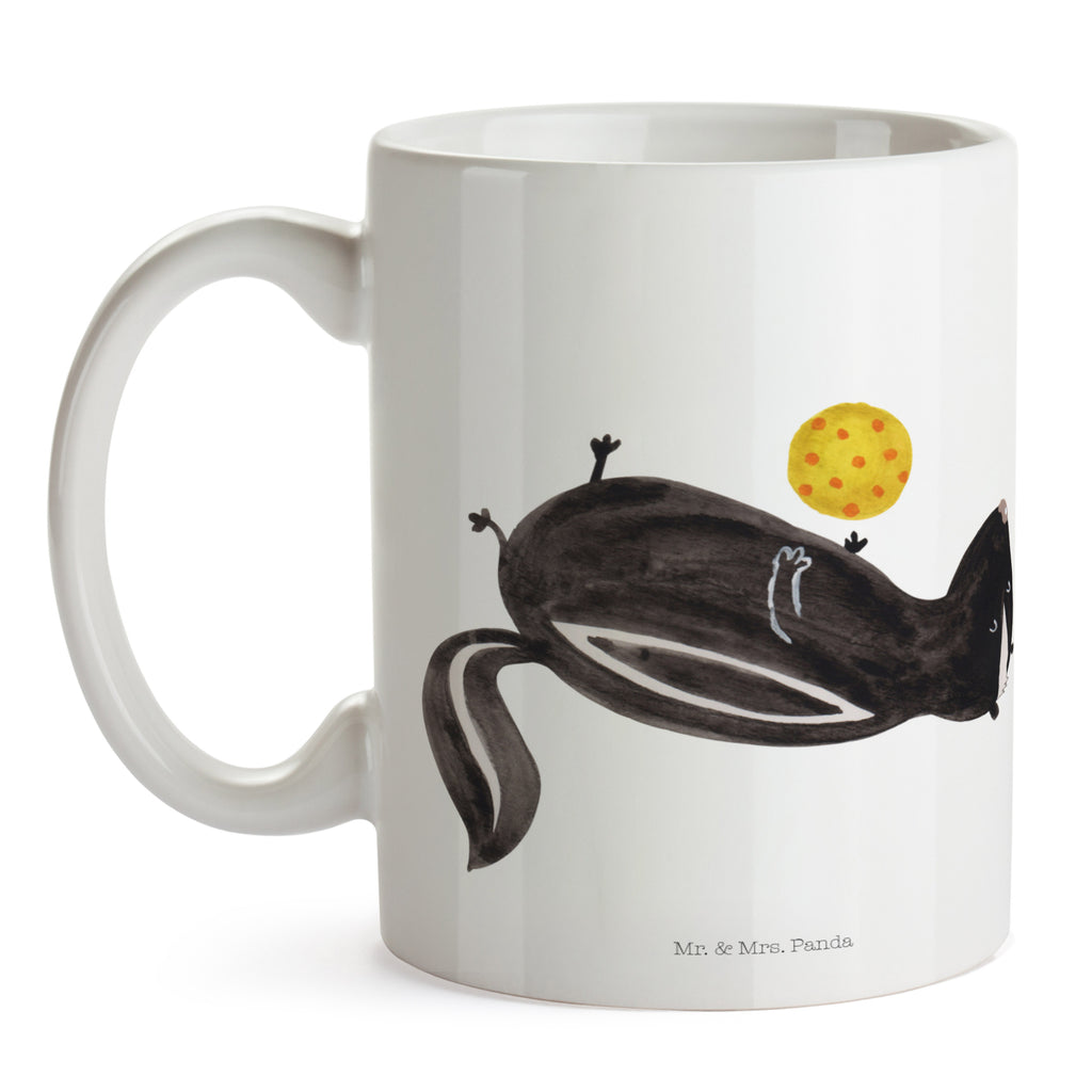 Mug skunk ball kaffeebecher bedruckt, Kakaotasse, statement tasse, Bürotasse, Keramiktasse, Kaffeebecher, Becher, Kaffeetasse, Pott, Teepott, Teebecher, Keramikbecher, Trinktasse, kaffeetasse keramik, tasse für büro, tasse für kaffee, Tasse, kaffeetasse bedruckt, heißgetränkebecher, kaffeebecher keramik, Kaffeepott, Mug, Tasse mit Motiv, Frühstücksbecher, hochwertige tasse, Frühstückstasse, Henkeltasse, Bedruckte Tasse, Trinkbecher, Henkelbecher, Designtasse, Coffee Mug, Sprüchetasse, schöne tasse, milchkaffeetasse, Teetasse, Geschenktasse, Bürobecher, Dekotasse, Motivtasse, design tasse, Tasse mit Spruch, haferl, Stinktier, Skunk, Stinker, Wildtier, Stinki, Verspielt, Raubtier, Weisheit
