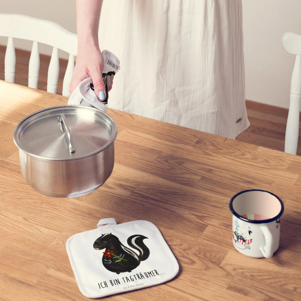 2er Set Topflappen  Stinktier Blume Ofenhandschuh, Topflappen, Topflappen 2er Set, Topflappenset, Topflappen mit Spruch, Ofenhandschuhe, Topflappen Set, Topfhandschuh, Topfuntersetzer, Topfhandschuhe, Topflappen lustig, Schöne Topflappen, Stinktier, Skunk, Stinker, Dreams, Tagträumer, Wildtier, verträumt, Stinki, Raubtier, Träume