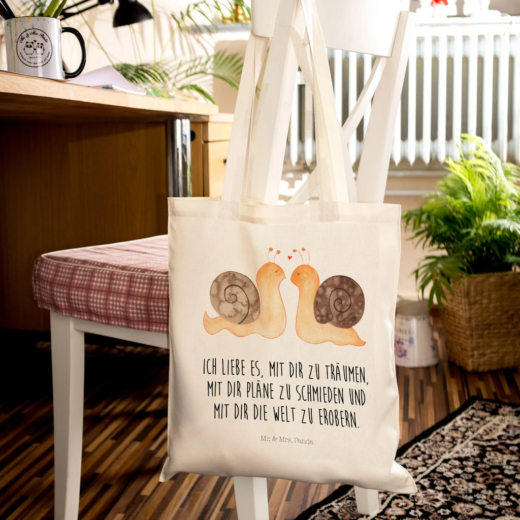 Tote bag Snails in love Strandtasche, Laptoptasche, Tragetasche, Schultertasche, Tasche, Beuteltasche, Umhängetasche, Jutetasche, Einkaufstasche, Badetasche, Stofftasche, Stoffbeutel, Einkaufstüte, Shopper, Beutel, Jutebeutel, Liebe, Partner, Freund, Freundin, Ehemann, Ehefrau, Heiraten, Verlobung, Heiratsantrag, Liebesgeschenk, Jahrestag, Hocheitstag