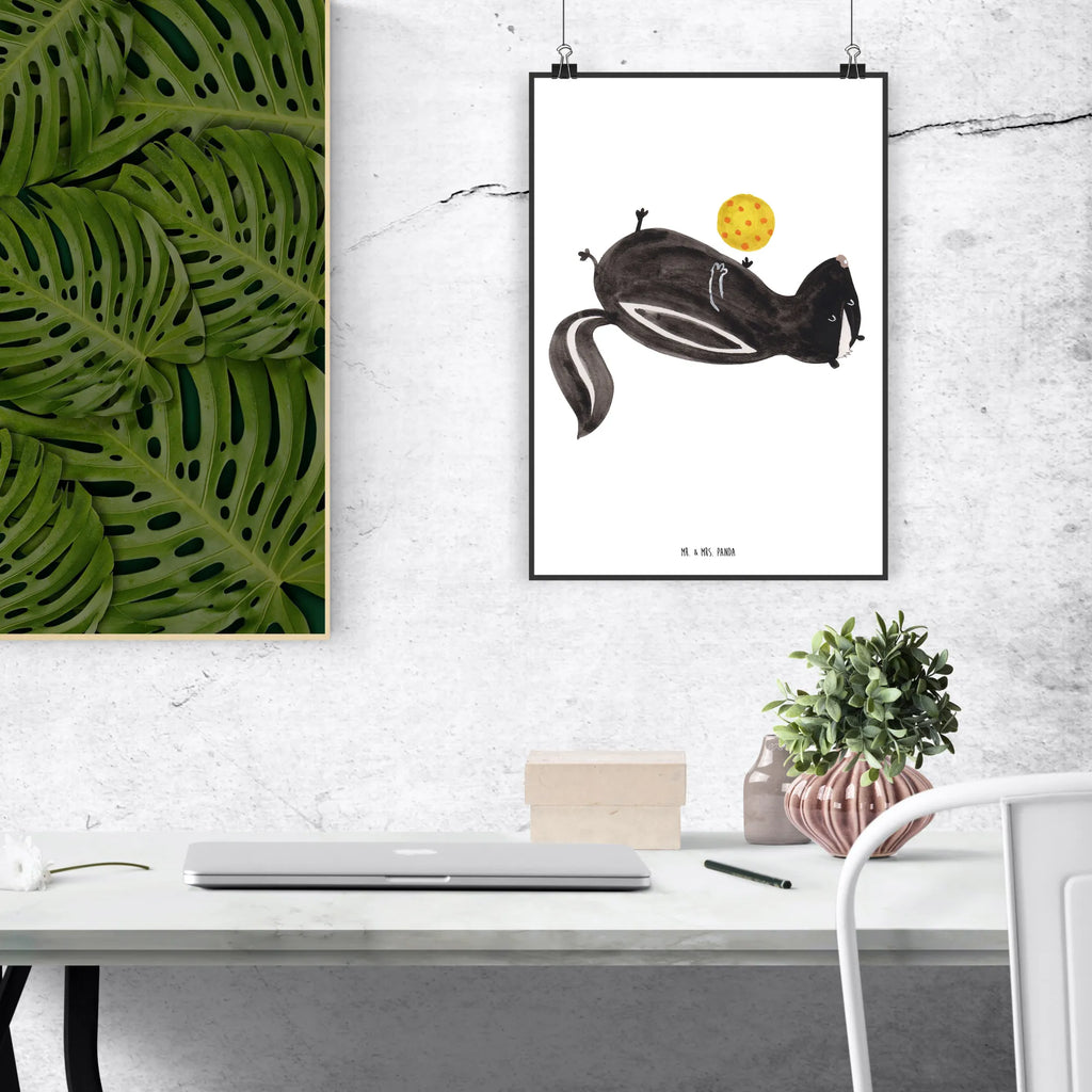 Poster Stinktier Ball wandkunst, Wanddeko Bild, Bild, Mr. & Mrs. Panda Poster, drucke, Kunstdruck, Wanddekoration, Poster, kunst für die wand, Wandposter, grafikposter, Deko Bild, kunstdruck poster, Wandbild, kunstposter, Designposter, wanddeko, Plakat, wanddruck, Bild für Wand, Wandschmuck, Posterdruck, Stinktier, Skunk, Stinki, Weisheit, Stinker, Wildtier, Verspielt, Raubtier
