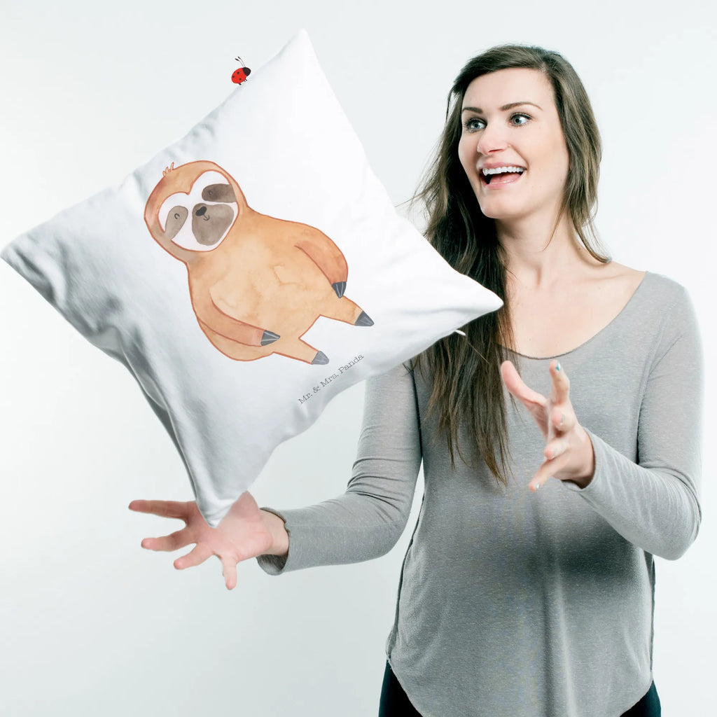 40x40 Kissen Faultier Zufrieden Kissen 40x40, Motivkissen, microfaser zierkissen, Kopfkissen 40x40, Zierkissen, Kissen, kissen 40 x 40, wurfkissen, sofa kissen, Dekokissen 40x40, microfaser sofakissen, microfaser kopfkissen, wohnzimmer kissen, Mikrofaser Kissen, kissen für couch, couch kissen, 40x40 kissen, zierkissen 40x40, kissen für sofa, Dekokissen, Kopfkissen, Kuschelkissen, 40 X 40 Kissen, couchkissen 40x40, Sofakissen, deko kissen, microfaser dekokissen, kissen mikrofaser, Couchkissen, Dekokissen Sofa, Sofakissen 40x40, kuschel kissen, zier kissen, Polsterkissen, kuschelkissen 40x40, Faultier, Faultier Geschenk, Faultier Deko, Ruhe, Faultiere, Lieblingstier, Zufrieden, Relaxen, Zufriedenheit, Pause, Happy, glücklich, Gelassenheit, faul, Frieden, Glück