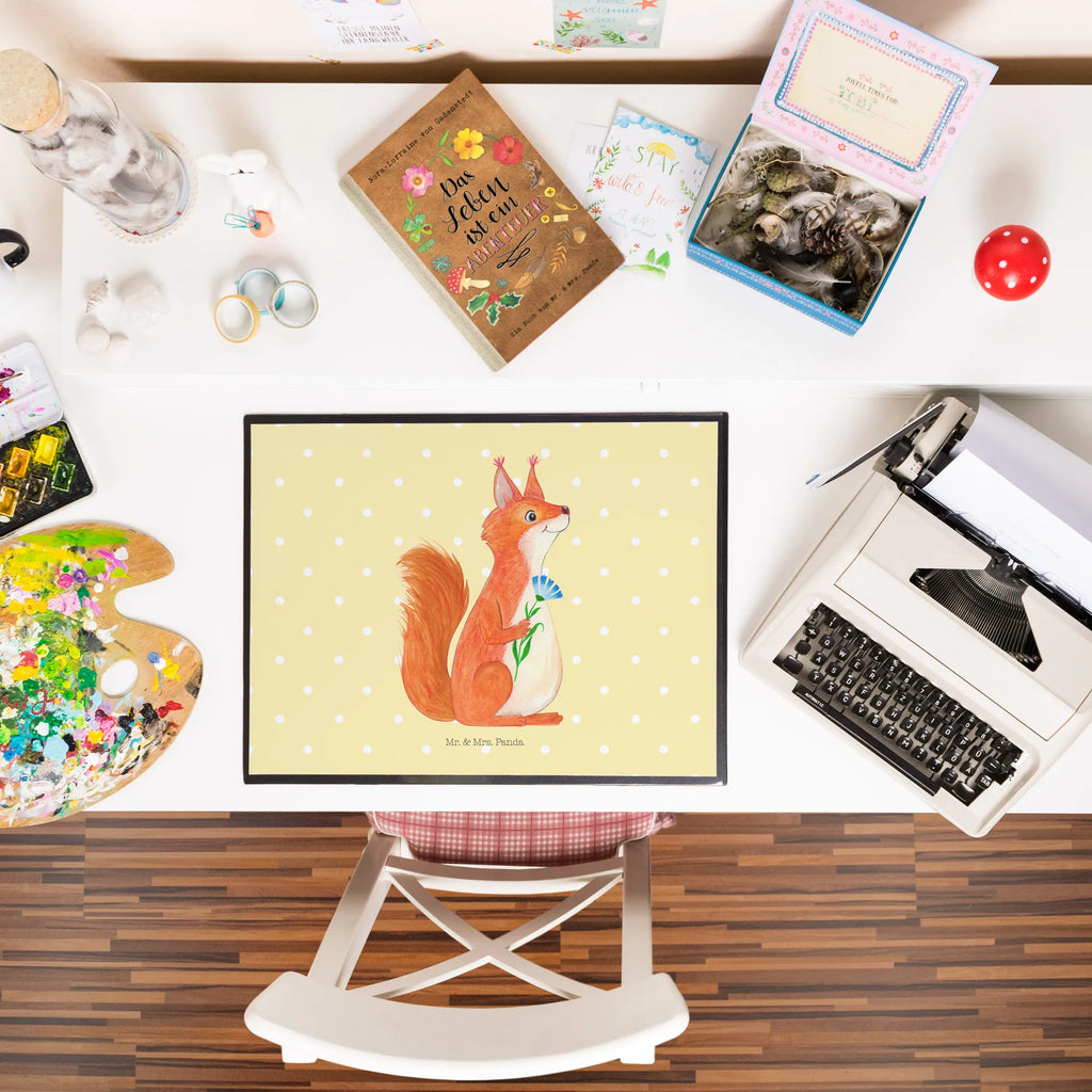 Schreibtischunterlage Eichhörnchen Blume schreibauflagen, arbeitsmatte, schreibtischmatte, pultunterlage, tischauflagen, schreibtischauflagen, tischpads, Schreibtisch Matte, Schreibunterlage, tischpad, schreibtischunterlagen, arbeitsunterlage, tischauflage, tischmatte, Tischunterlage, schreibtischunterlage, schreibmatte, Schreibtisch Unterlagen, Schreibtischauflage, schreibauflage, tischmatten, Gute Laune, Lustige Sprüche, Tiermotive, Tiere, Spruch Positiv, Eichhorn, Eichhörnchen, Spruch Deko, Lachen, Motivation Sprüche, Motivation Bilder, glücklich Spruch, Spaß