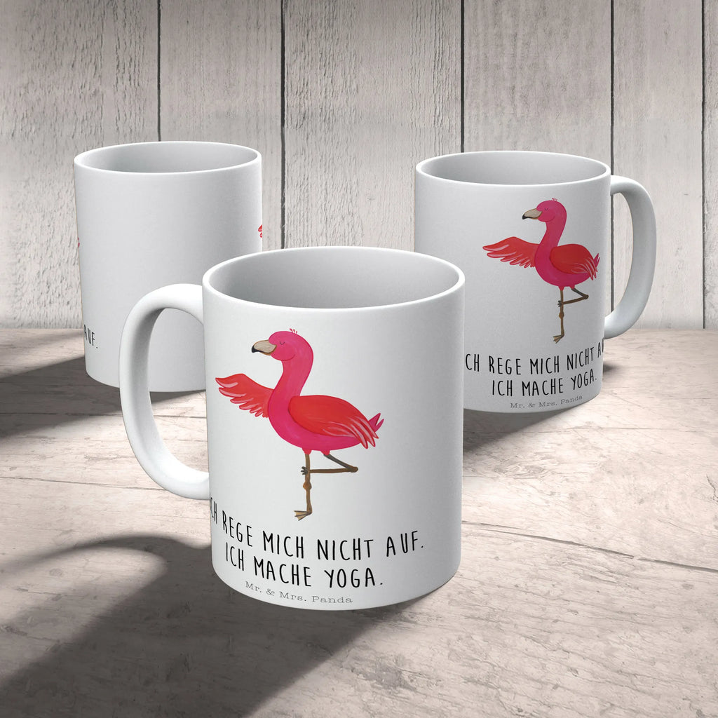Kubek Flamingo joga design tasse, haferl, Trinkbecher, Pott, Henkeltasse, Keramiktasse, Keramikbecher, Becher, Kaffeepott, Bürotasse, statement tasse, Coffee Mug, Dekotasse, hochwertige tasse, Tasse, Motivtasse, Trinktasse, Kaffeetasse, kaffeetasse keramik, Designtasse, Kaffeebecher, Kakaotasse, Frühstücksbecher, Frühstückstasse, kaffeebecher bedruckt, Bürobecher, tasse für kaffee, Teetasse, Geschenktasse, Teebecher, schöne tasse, Tasse mit Motiv, Tasse mit Spruch, Sprüchetasse, tasse für büro, Bedruckte Tasse, Henkelbecher, kaffeebecher keramik, Teepott, milchkaffeetasse, heißgetränkebecher, Mug, kaffeetasse bedruckt, Flamingo, Yoga-Übung, Vogel, Aufregen, Tiefenentspannung, Yoga, Ärger, Achtsamkeit, Namaste, Entspannung