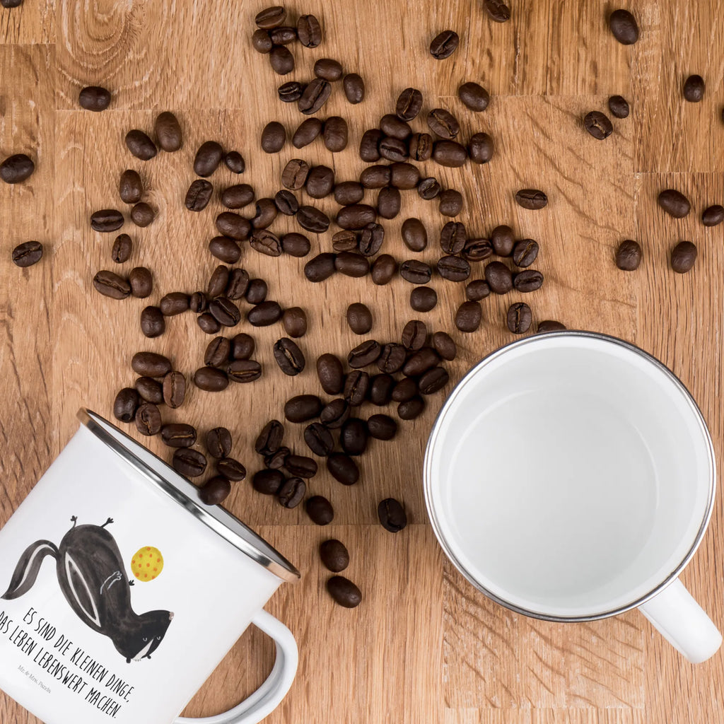 Enamel camping mug skunk ball metallbecher, Teetasse, wandertasse, Tasse, Tasse Emaille, Blechtasse, Kaffeebecher, Becher, emaillebecher, Metalltasse, becher emaille, Trinkbecher, blechbecher, Emailletasse, Teebecher, Pott, reisetasse, Kaffeetasse, Reisebecher, Emaille Tasse, wanderbecher, Campingbecher, Emaille Becher, Campingtasse, Stinktier, Skunk, Wildtier, Stinker, Weisheit, Verspielt, Stinki, Raubtier
