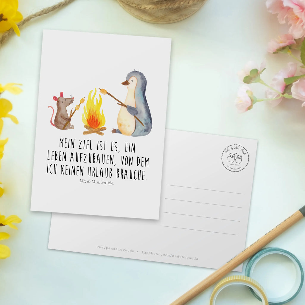Postkarte Pinguin Lagerfeuer Ansichtskarte, Postkarten, bildkarte, Postkarte, Designkarte, spruchkarte, Kunstkarten, kunstkarte, Ansichtskarten, Grußkarte, Motivkarte, Fotokarte, einzelkarte, Pinguin, Pinguine, Feuer, Leben, Job, Maus, Lagerfeuer, Arbeit, Neustart, Grillen, Büro, Motivation, Marshmallows, Büroalltag, Lebensspruch, Lebensmotivation, Liebe
