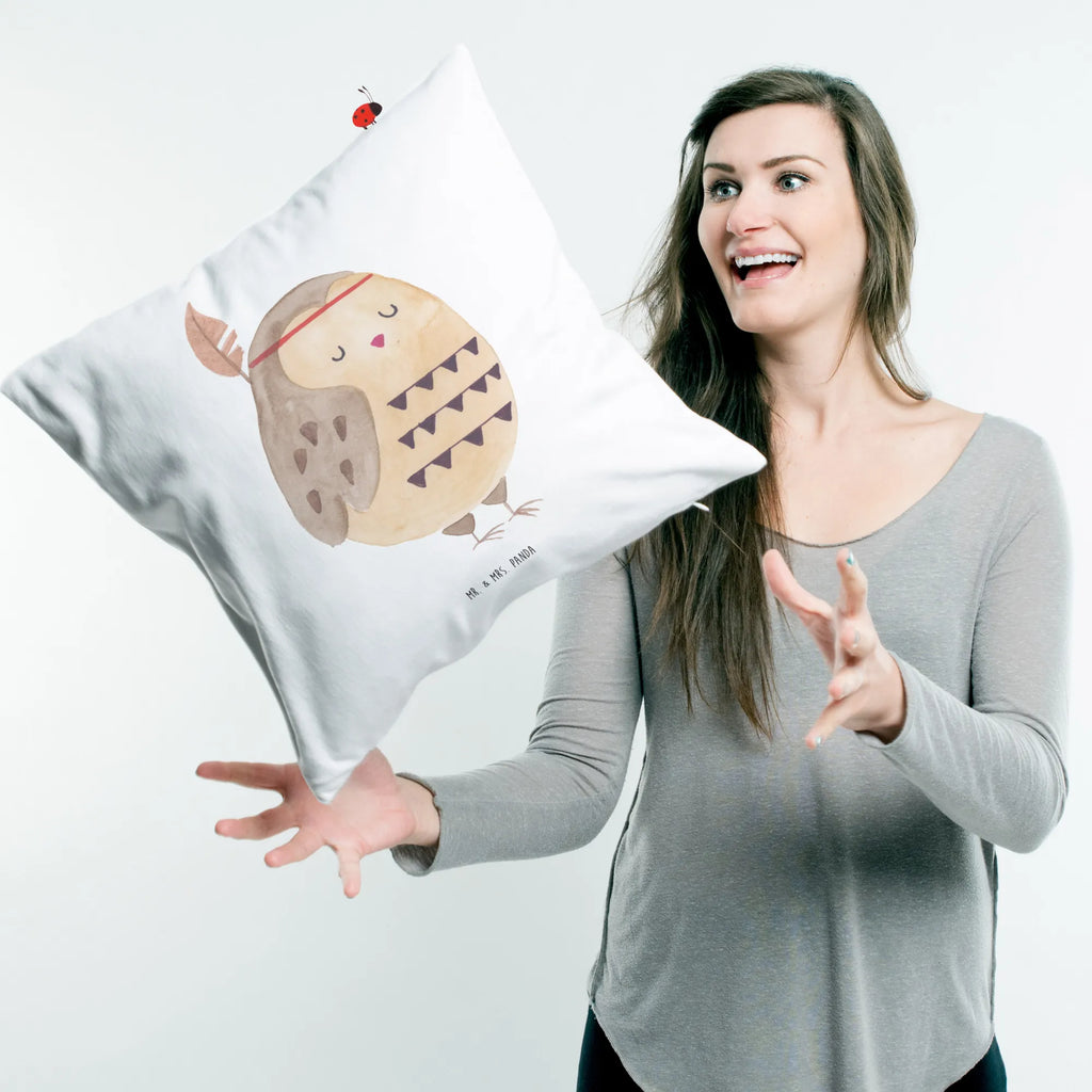 40x40 Kissen Eule Federschmuck Zierkissen, Sofakissen 40x40, couchkissen 40x40, sofa kissen, deko kissen, Motivkissen, Dekokissen, wohnzimmer kissen, kissen 40 x 40, couch kissen, microfaser zierkissen, kissen für sofa, Dekokissen Sofa, Kuschelkissen, 40x40 kissen, zier kissen, wurfkissen, Couchkissen, microfaser kopfkissen, Kissen 40x40, kuschelkissen 40x40, kissen mikrofaser, microfaser sofakissen, Dekokissen 40x40, microfaser dekokissen, Kopfkissen, Polsterkissen, kuschel kissen, Kopfkissen 40x40, zierkissen 40x40, Mikrofaser Kissen, Kissen, kissen für couch, 40 X 40 Kissen, Sofakissen, Eule, Dekoration, Owl, Eule Deko, Das Leben Ist Ein Abenteuer, Federschmuck, Reisespruch