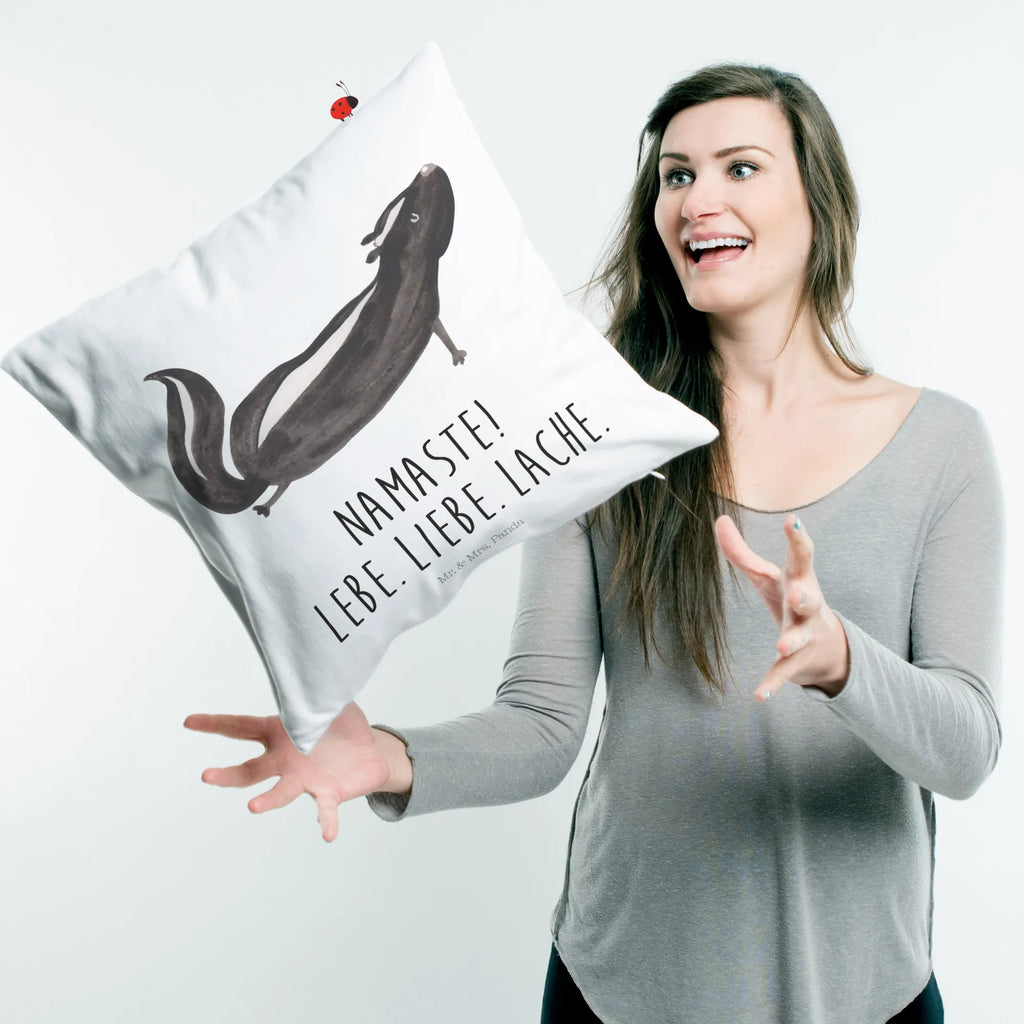 40x40 Kissen Stinktier Yoga 40 X 40 Kissen, microfaser dekokissen, couchkissen 40x40, Mikrofaser Kissen, kuschel kissen, couch kissen, kissen für couch, microfaser zierkissen, Dekokissen, Kopfkissen, Polsterkissen, Couchkissen, Kuschelkissen, Dekokissen Sofa, zier kissen, wohnzimmer kissen, Zierkissen, microfaser sofakissen, microfaser kopfkissen, Motivkissen, Kopfkissen 40x40, kissen 40 x 40, 40x40 kissen, Sofakissen 40x40, deko kissen, Kissen 40x40, sofa kissen, Sofakissen, kissen mikrofaser, zierkissen 40x40, kuschelkissen 40x40, kissen für sofa, Kissen, Dekokissen 40x40, wurfkissen, Skunk, Stinktier, Lache, Wildtier, Stinker, Lebe, Raubtier, Yoga, Liebe, Stinki, Namaste