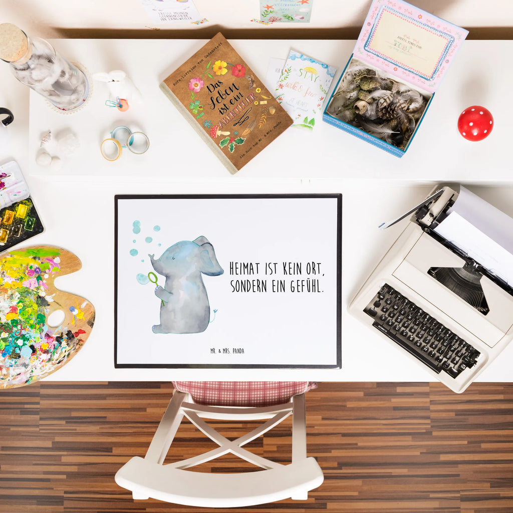 Desk pad elephant soap bubbles Schreibtisch Unterlagen, Schreibtischauflage, Schreibunterlage, Schreibwaren, Büroartikel, Schreibtischunterlage Groß, Bürobedarf, Tiermotive, Gute Laune, lustige Sprüche, Tiere, Liebesspruch, Liebe, Dickhäuter, Elefanten, Liebesbeweis, Elefant, Gefühl. Daheim, Heimat, Seifenblasen, Rüsseltier