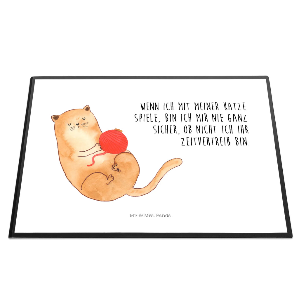 Podkładka na biurko kot wełna Schreibunterlage, Schreibtischauflage, Schreibtischunterlage Groß, Schreibtisch Unterlagen, Bürobedarf, Büroartikel, Schreibwaren, Katze, Katzenmotiv, Katzenfan, Katzendeko, Katzenfreund, Katzenliebhaber, Katzenprodukte, Katzenartikel, Katzenaccessoires, Katzensouvenirs, Katzenliebhaberprodukte, Katzenmotive, Kater, Spiel, Katzenhalter, Cat, Katzen, verspielt, Spielen, Mietze, Katzenbesitzerin, Wolle, Cats, Haustier, Wollknäuel