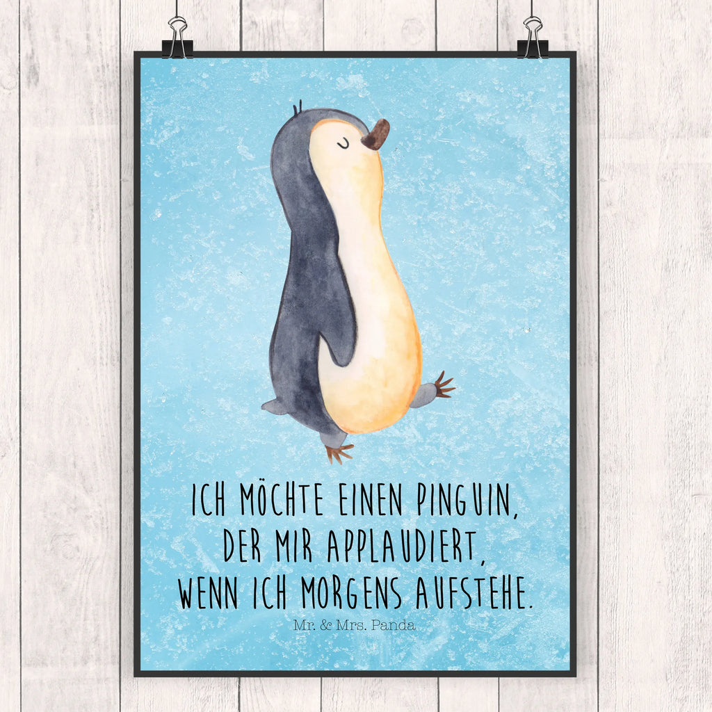 Poster Penguin march Wanddeko Bild, wanddeko, kunstdruck poster, Bild, wandkunst, Poster, grafikposter, kunst für die wand, Wandposter, Bild für Wand, Wandbild, Kunstdruck, wanddruck, Deko Bild, Wanddekoration, Mr. & Mrs. Panda Poster, drucke, kunstposter, Designposter, Wandschmuck, Posterdruck, Plakat, Pinguin, Schwester, Pinguine, Familie, Frühaufsteher, Bruder, Langschläfer