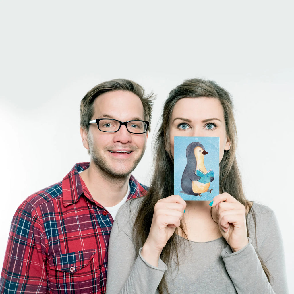 Grußkarte Pinguin Buch Grußkarte, Fotokarte, Designkarte, Ansichtskarten, Motivkarte, Postkarte, bildkarte, Kunstkarten, Postkarten, kunstkarte, Ansichtskarte, spruchkarte, einzelkarte, Pinguin, Nichtstun, Faulenzen, Bücherwurm, Urlaub, Ferien, Pinguine, Freizeit, Buch, Lesen