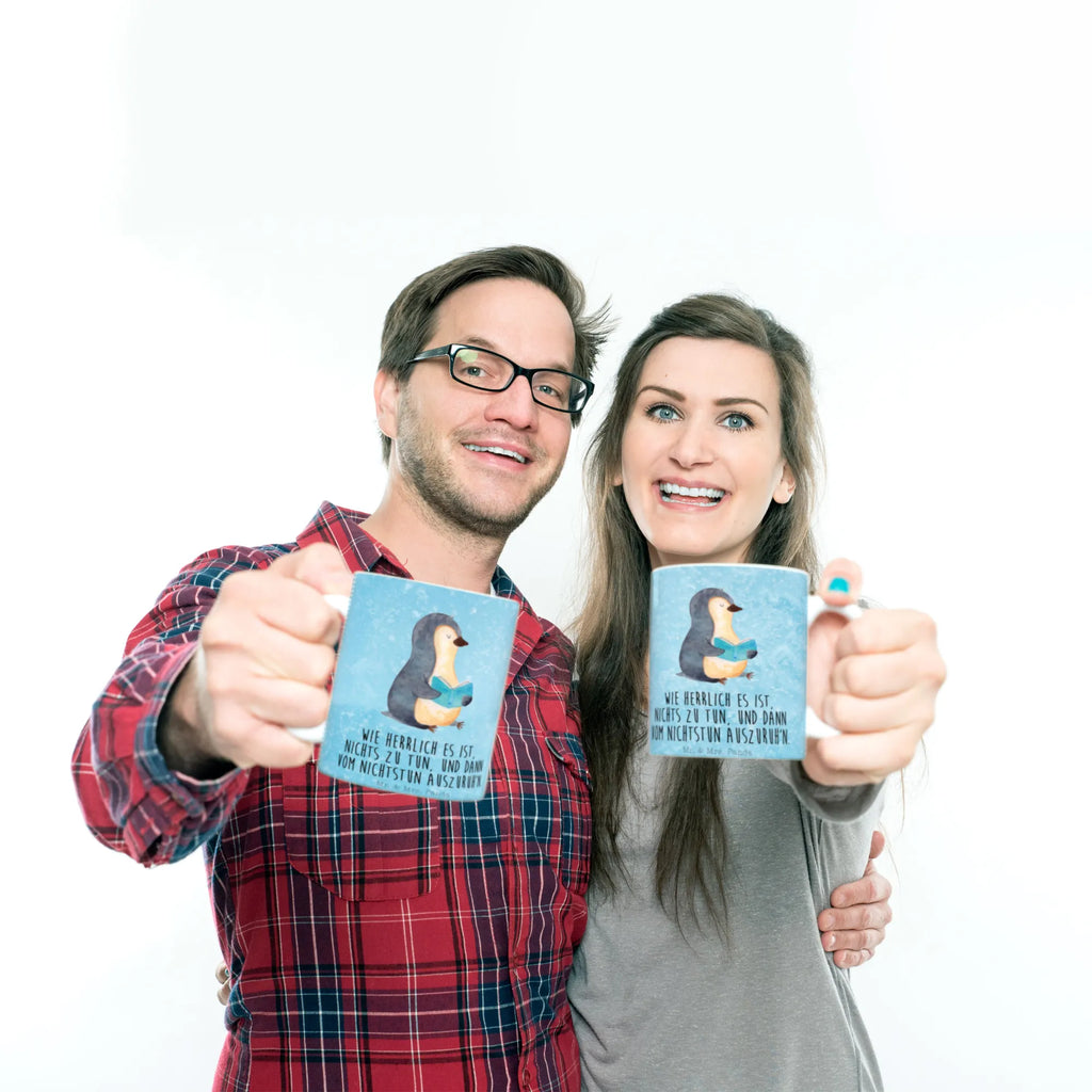 Tasse Pinguin Buch Teetasse, Porzellantasse, Keramiktasse, Geschenktasse, Tasse mit Zitaten, Kaffeetasse, Tasse, Bürotasse, Tasse mit Motiven, Pinguin, Bücherwurm, Lesen, Ferien, Freizeit, Nichtstun, Buch, Urlaub, Pinguine, Faulenzen