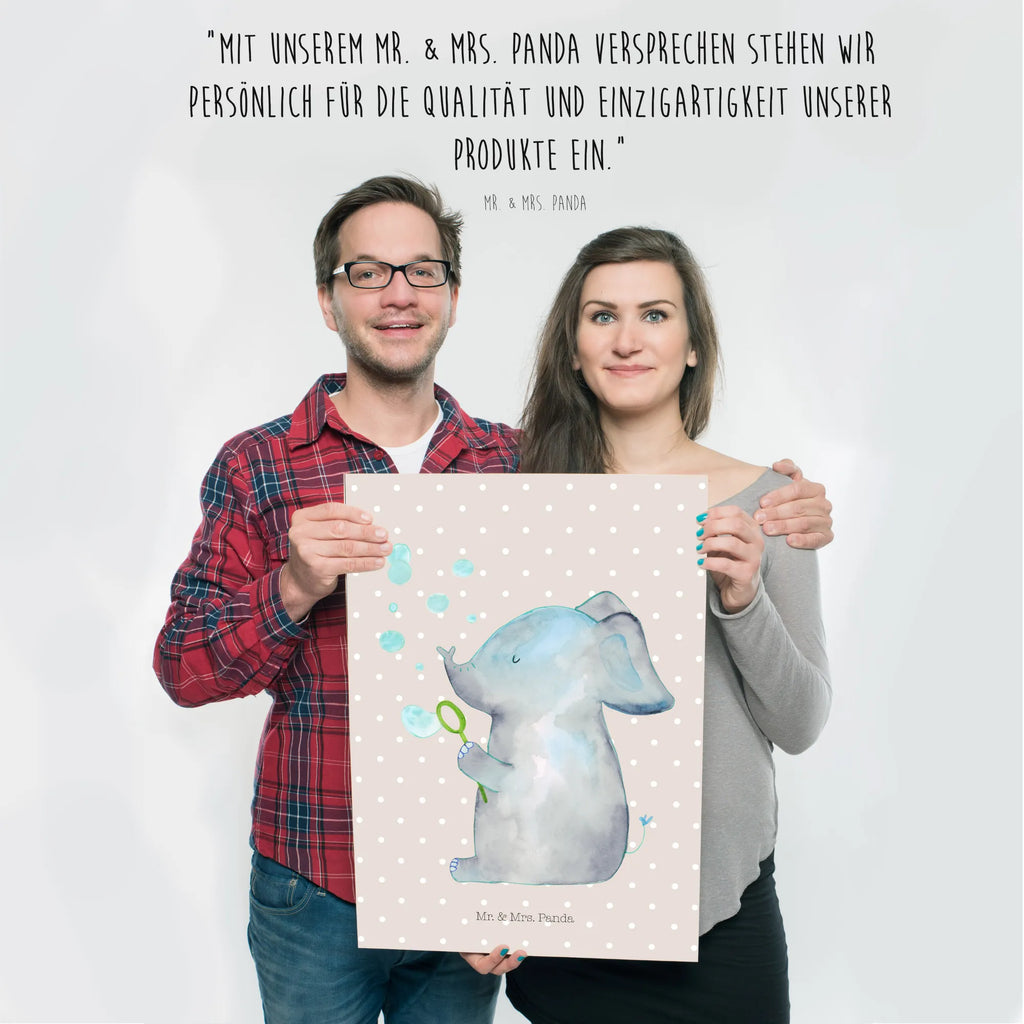 Poster Elefant Seifenblasen Mr. & Mrs. Panda Poster, wandkunst, Wanddekoration, grafikposter, Bild, Plakat, drucke, wanddruck, wanddeko, Designposter, Wandschmuck, Wanddeko Bild, Wandbild, kunstdruck poster, Posterdruck, Poster, Deko Bild, kunstposter, kunst für die wand, Kunstdruck, Bild für Wand, Wandposter, Gute Laune, Tiermotive, Tiere, Lustige Sprüche, Dickhäuter, Rüsseltier, Liebesspruch, Seifenblasen, Heimat, Elefant, Liebesbeweis, Gefühl. Daheim, Liebe, Elefanten