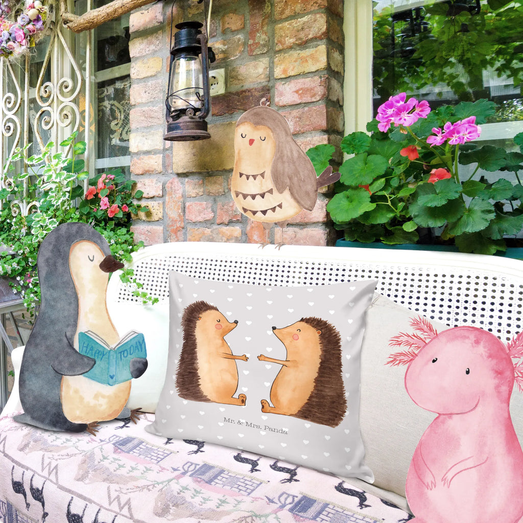 Cushion Hedgehogs in love Mikrofaser Kissen, Kissen 40x40, microfaser kopfkissen, Polsterkissen, Couchkissen, Kopfkissen 40x40, sofa kissen, wohnzimmer kissen, Kissen, deko kissen, kuschel kissen, Motivkissen, Dekokissen, couch kissen, Dekokissen 40x40, Sofakissen 40x40, kissen für sofa, couchkissen 40x40, kissen mikrofaser, kissen 40 x 40, kissen für couch, Kuschelkissen, microfaser sofakissen, Dekokissen Sofa, microfaser dekokissen, wurfkissen, zierkissen 40x40, 40 X 40 Kissen, microfaser zierkissen, 40x40 kissen, Sofakissen, Kopfkissen, Zierkissen, zier kissen, kuschelkissen 40x40, Freund, Liebe, Liebesgeschenk, Jahrestag, Verlobung, Partner, Ehemann, Ehefrau, Heiraten, Heiratsantrag, Hocheitstag, Freundin, Hochzeitstag, Geschenk, Verheiratet, Verliebt, Verlobt, Liebesbeweis, Igel, Hochzeit