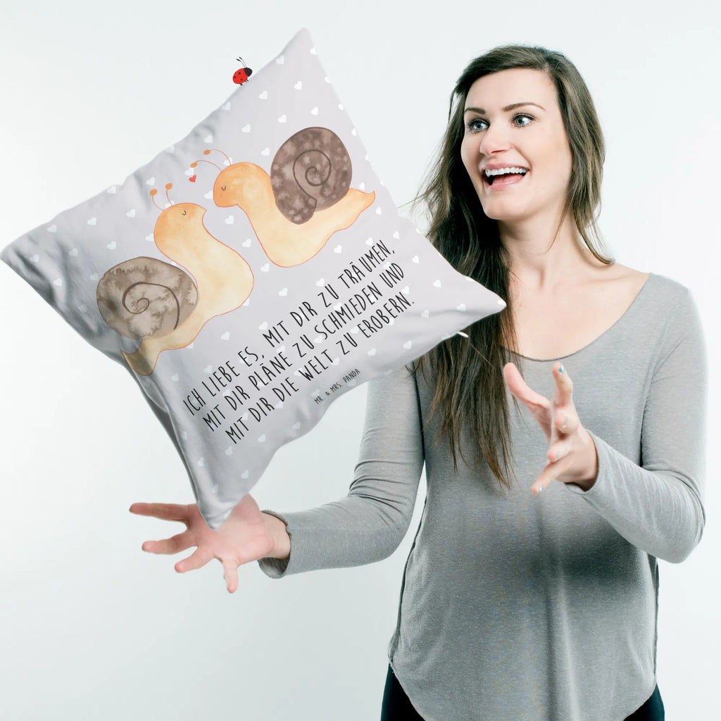 Cushion Snails in love Sofakissen, Zierkissen, Kissenbezüge, Dekokissen Sofa, Kopfkissen, Kissen 40x40, Kissenhülle, Kopfkissen 40x40, Dekokissen 40x40, sitzkissen, Sofakissen 40x40, Motivkissen, sofakissen, Kissen, Couchkissen, Kissenbezug 40x40, Dekokissen, Kissen 40x40 Waschbar, Kissenhülle 40x40, Liebe, Partner, Freund, Freundin, Ehemann, Ehefrau, Heiraten, Verlobung, Heiratsantrag, Liebesgeschenk, Jahrestag, Hocheitstag