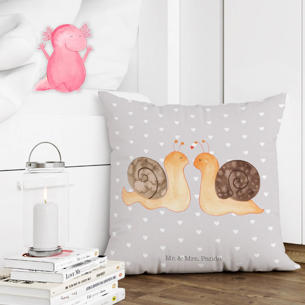 Cushion Snails in love Sofakissen, Zierkissen, Kissenbezüge, Dekokissen Sofa, Kopfkissen, Kissen 40x40, Kissenhülle, Kopfkissen 40x40, Dekokissen 40x40, sitzkissen, Sofakissen 40x40, Motivkissen, sofakissen, Kissen, Couchkissen, Kissenbezug 40x40, Dekokissen, Kissen 40x40 Waschbar, Kissenhülle 40x40, Liebe, Partner, Freund, Freundin, Ehemann, Ehefrau, Heiraten, Verlobung, Heiratsantrag, Liebesgeschenk, Jahrestag, Hocheitstag