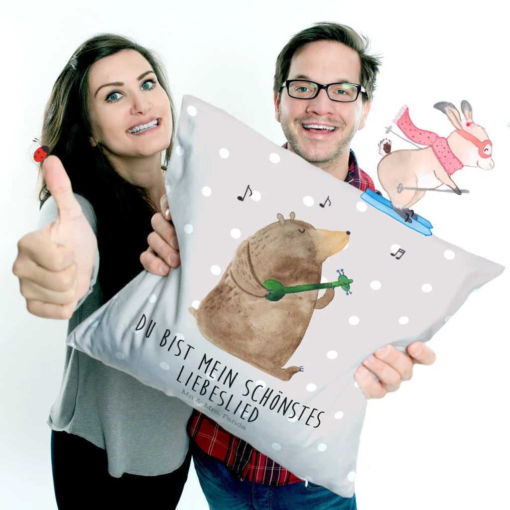 40x40 Kissen Bär Lied wohnzimmer kissen, sofa kissen, Sofakissen, 40 X 40 Kissen, Dekokissen 40x40, couchkissen 40x40, kissen 40 x 40, Kopfkissen, Dekokissen Sofa, Zierkissen, Polsterkissen, microfaser kopfkissen, kuschelkissen 40x40, Dekokissen, microfaser zierkissen, Kuschelkissen, kissen für sofa, microfaser dekokissen, kuschel kissen, kissen mikrofaser, Kopfkissen 40x40, Sofakissen 40x40, kissen für couch, Kissen 40x40, Couchkissen, zier kissen, Mikrofaser Kissen, 40x40 kissen, deko kissen, couch kissen, Motivkissen, wurfkissen, microfaser sofakissen, zierkissen 40x40, Kissen, Bär, Teddy, Teddybär, Freundin, Partner, Song, Valentine, Herz, Valentinstag, Bear, Liebeslied, Geschenk, Lied, Liebe, Frau, Bärchen, Spruch