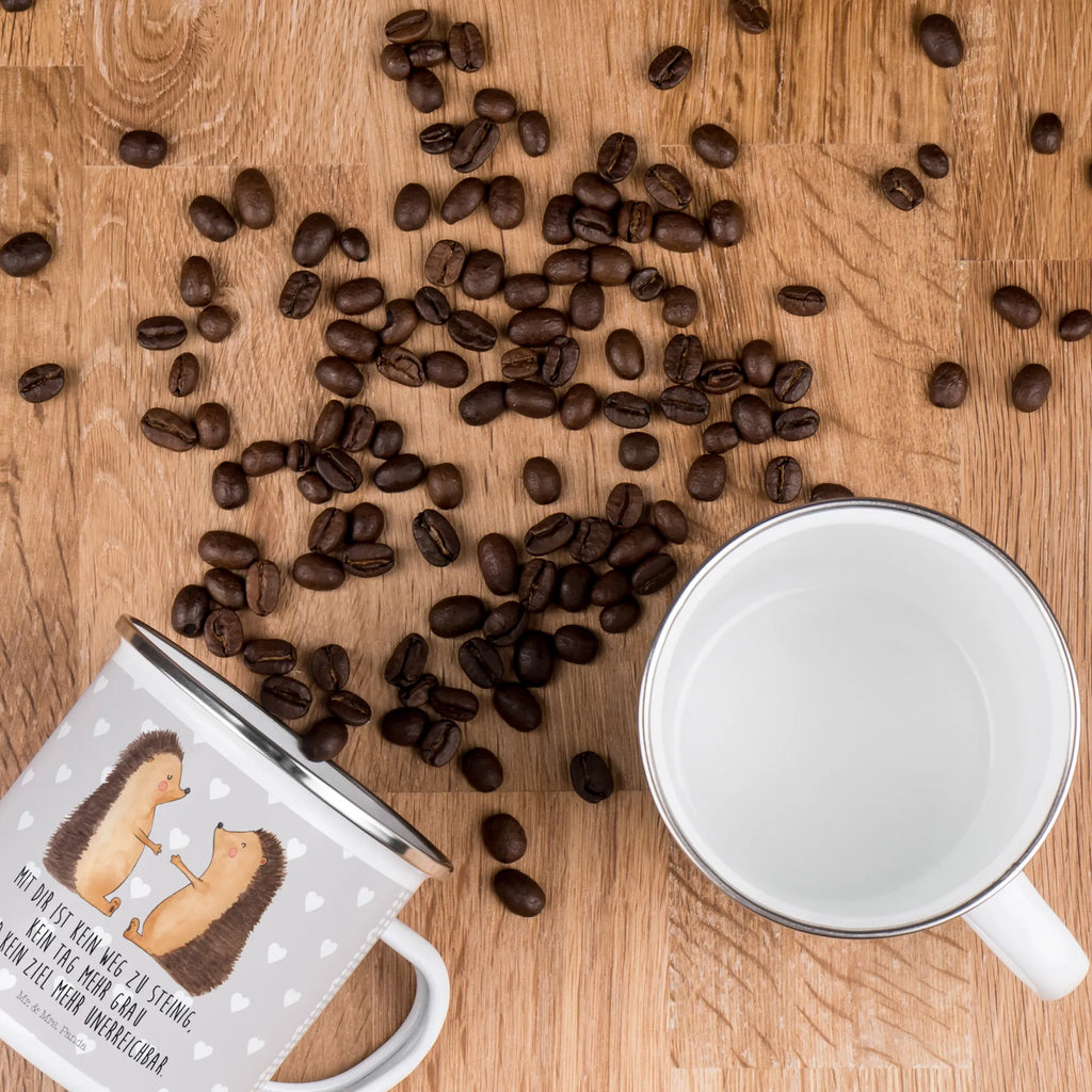 Kempingowy kubek emaliowany Miłość jeży Outdoor Becher, Kaffee Blechtasse, Metalltasse für Camping, Trinkbecher, Outdoor Tasse, Camping Tassen Emaille, Edelstahl Trinkbecher, Emailletasse, Tasse Emaille, Blechtasse Outdoor, Camping Becher Edelstahl, Campingbecher, Camping Tasse Emaille, Emaille Tasse, Metalltasse, Emaille Campingbecher, Tasse Camping, Camping Becher, Metall Tasse, Emaille Becher Camping, Camping Tasse Metall, Emaille Tassen, Campingtassen, Blechtasse, Emaille Trinkbecher, Emaille Becher, Emaille Tasse Camping, Blechtassen, Campingtasse, Camping Tassen, Liebe, Partner, Freund, Freundin, Ehemann, Ehefrau, Heiraten, Verlobung, Heiratsantrag, Liebesgeschenk, Jahrestag, Hocheitstag, Verheiratet, Geschenk, Hochzeit, Verlobt, Verliebt, Igel, Hochzeitstag, Liebesbeweis