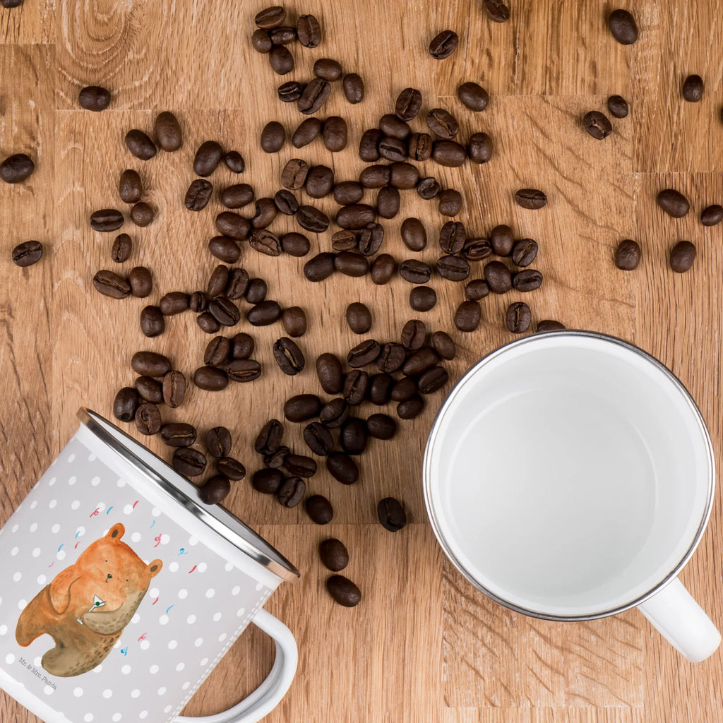 Kempingowy kubek emaliowany Niedźwiedź Impreza Niedźwiedź, Miś, Pluszowy miś