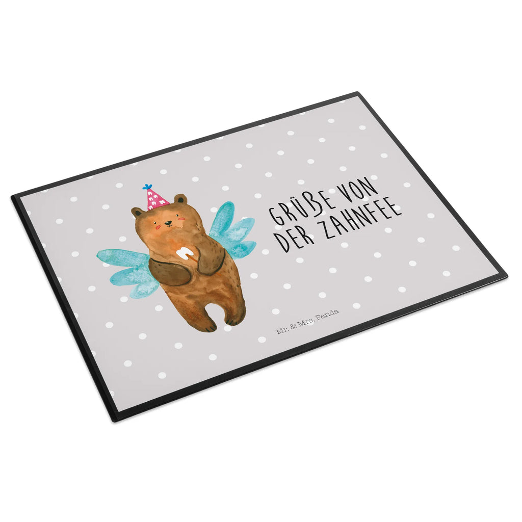 Podkładka na biurko niedźwiedź Wróżka zębów schreibtischunterlage rutschfest, abwaschbare schreibtischunterlage, Tischschoner, kinderschreibtischunterlage, schreibtischmatte, schreibmatte, pultunterlage, schreibtischunterlage kunststoff, bastelunterlage, malunterlagen, tischauflagen, Zeichenunterlage, schreibauflage, tischauflage, arbeitsmatte, tischmatten, schulunterlage, malunterlage, schreibtischauflagen, malmatte, Schreibtischauflage, rutschfeste schreibtischunterlage, büro schreibtischunterlage, schreibtischunterlage, arbeitsunterlage, Tischunterlage, bastelunterlagen, schreibtischunterlage büro, lernunterlage, tischmatte, schreibtischunterlage abwaschbar, bastelmatte, schreibtischunterlagen, kunststoff schreibtischunterlage, Schreibunterlage, Unterlage Schreibtisch, tischschutz, tischpad, schreibtischschutz, schreibunterlage büro, Schreibtisch Matte, tischschutzmatte, bürounterlage, Bär, Teddy, Teddybär, Fee, Zahnfee, Milchzahn, Erster Zahn