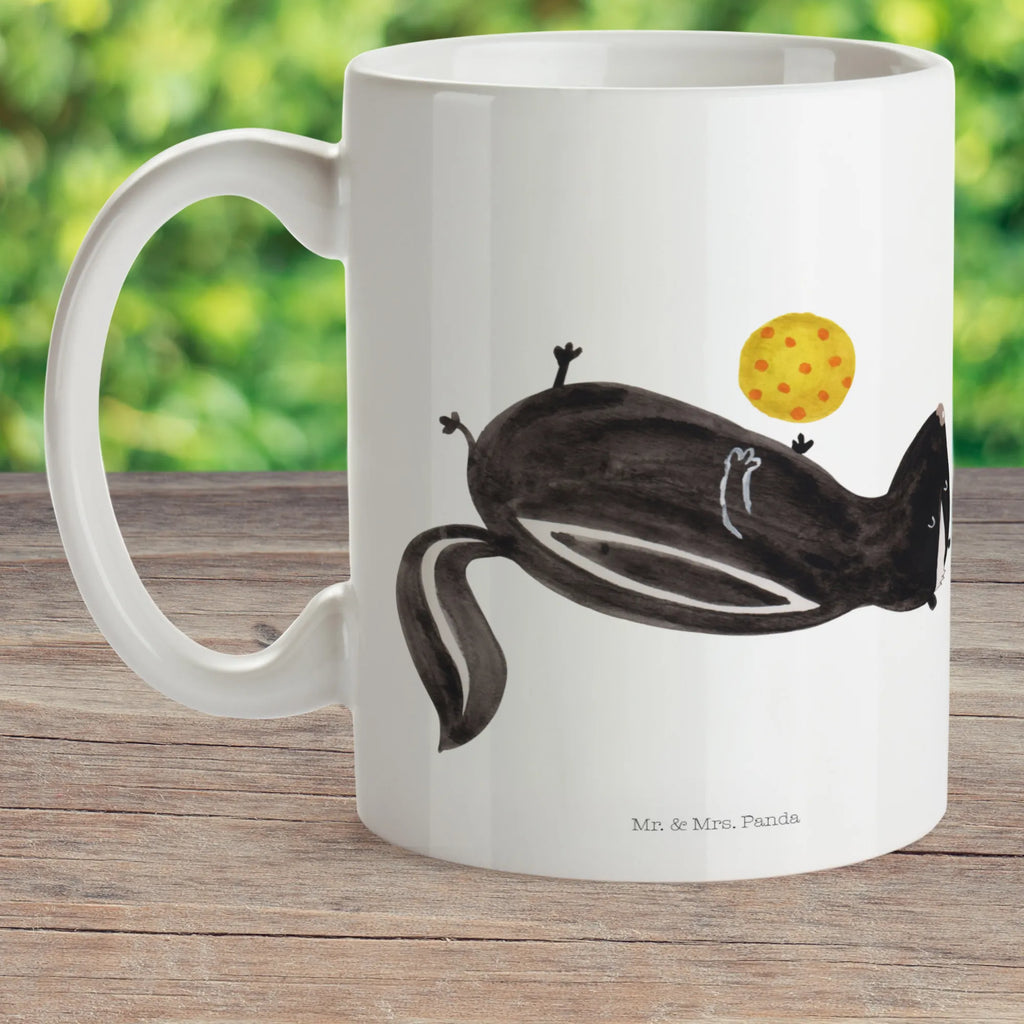 Kindertasse Stinktier Ball Design Kindertasse, Kindertasse Mit Strohhalm, Trinklernbecher, Kindertasse Mit Griffen, Kinderbecher Aus Edelstahl, Trinklernbecher Personalisiert, Kindertasse Mit Tiermotiv, Kindertasse Mikrowellengeeignet, Kindertasse BPA-Frei, Kinderbecher Für Kleinkinder, Kinder-Keramiktasse, Tasse Für Schulanfänger, Kindertasse Mit Cartoonmotiv, Kindertasse Aus Silikon, Kindertasse Spülmaschinenfest, Kindertasse Bunt, Tasse Mit Henkel Für Kinder, Tasse Für Kinder, Trinklernbecher Aus Kunststoff, Tasse Für Kleinkinder, Kinderbecher Mit Deckel, Nachhaltige Kindertasse, Kinder-Porzellantasse Mit Motiv, Kinderbecher, Kindertasse, Kindertasse Auslaufsicher, Kindertasse Für Baby, Kinderbecher Unzerbrechlich, Kindertasse Bruchsicher, Kinder-Thermobecher, Kindergeburtstag, Kindertasse Für Vorschüler, Trinklern-Tasse, Kinder-Porzellantasse, Kinderbecher Mit Spruch, Kindertasse Handgemacht, Trinklernbecher Mit Deckel, Kindertasse Ökologisch, Skunk, Stinktier, Stinker, Stinki, Verspielt, Raubtier, Weisheit, Wildtier