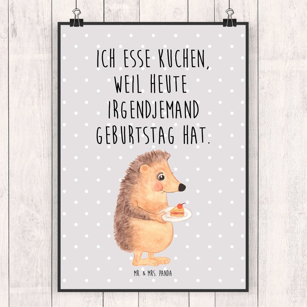 Poster Hedgehog piece of cake Wanddeko Bild, Mr. & Mrs. Panda Poster, Wanddeko, Wanddekoration, Designposter, Kinderposter, Raumdekoration, Kunstdruck, Wandposter, Handgemaltes Poster, Posterdruck, Küchenposter, Bild, Poster, Tiermotive, Gute Laune, lustige Sprüche, Tiere, Geburtstagskuchen, Einladung Party, Kuchen backen, Backen Geschenk, Torte, Kuchen, Essen Spruch, Igel