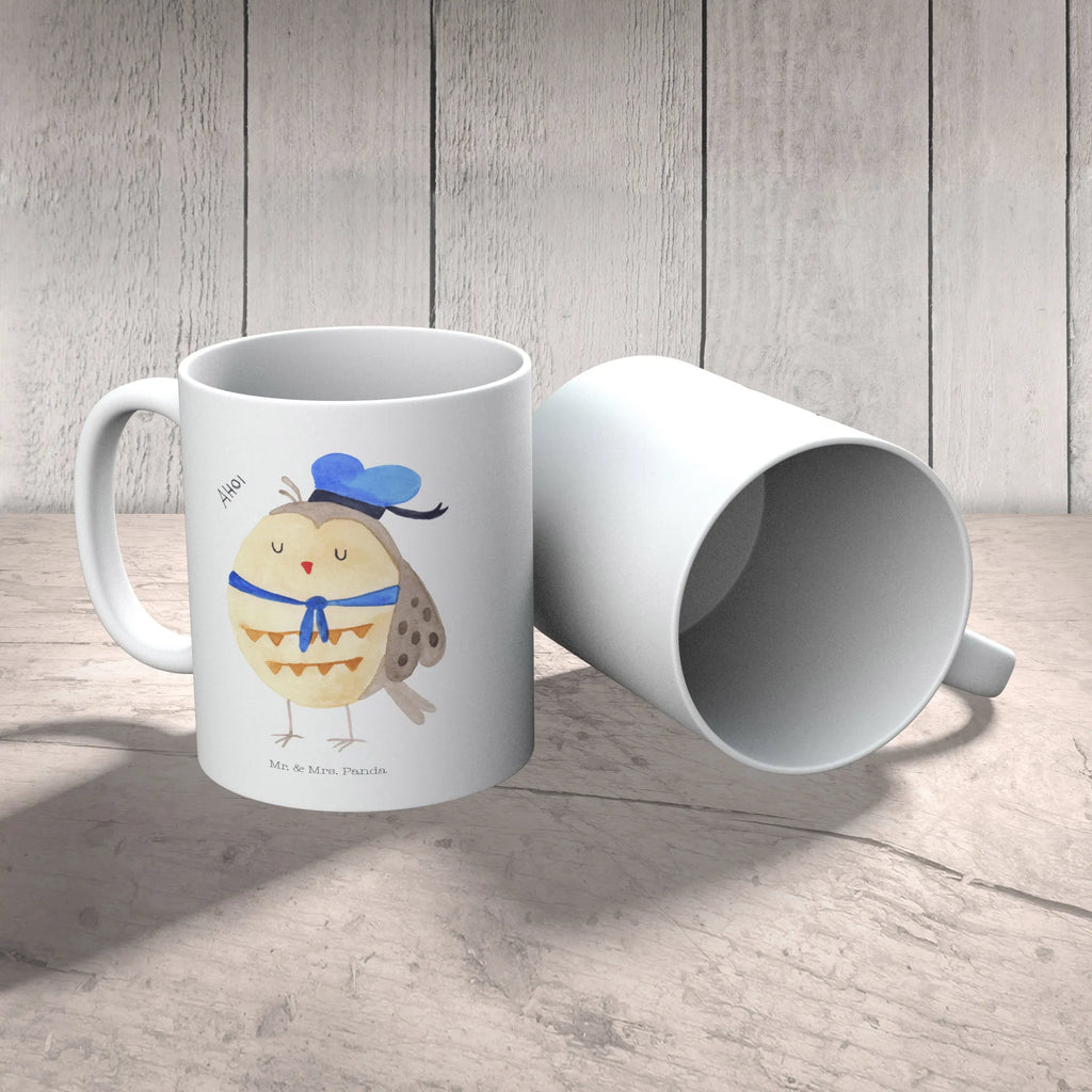 Tasse Eule Matrose Kakaotasse, Kaffeepott, kaffeebecher keramik, Frühstückstasse, Teebecher, Geschenktasse, Trinktasse, Becher, Bedruckte Tasse, Motivtasse, kaffeetasse bedruckt, Tasse mit Spruch, Keramikbecher, Bürobecher, kaffeetasse keramik, Tasse mit Motiv, tasse für büro, Bürotasse, Designtasse, Frühstücksbecher, Trinkbecher, statement tasse, Henkelbecher, kaffeebecher bedruckt, Pott, Henkeltasse, tasse für kaffee, Kaffeebecher, heißgetränkebecher, milchkaffeetasse, Teepott, haferl, Keramiktasse, Tasse, Teetasse, Coffee Mug, Kaffeetasse, design tasse, Dekotasse, schöne tasse, Sprüchetasse, hochwertige tasse, Mug, Eule, Wortspiel Lustig, Heimathafen, Owl, Hochzeitstag Geschenk, Eule Deko, Eule Spruch, Ehe, Freundin, Seefahrer, Matrose
