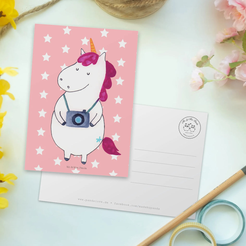 Postcard unicorn photographer Ansichtskarte, Postkarte, kunstkarte, spruchkarte, Ansichtskarten, Postkarten, Motivkarte, Grußkarte, Fotokarte, Kunstkarten, einzelkarte, Designkarte, bildkarte, Einhörner, Unicorn, Einhorn Deko, Einhorn, Städtereise, Kamera, Weltreise, Fotograf, Tourist, Fotografie, Reisen, Urlaub, Weltenbummler, Reise, Kurztrip