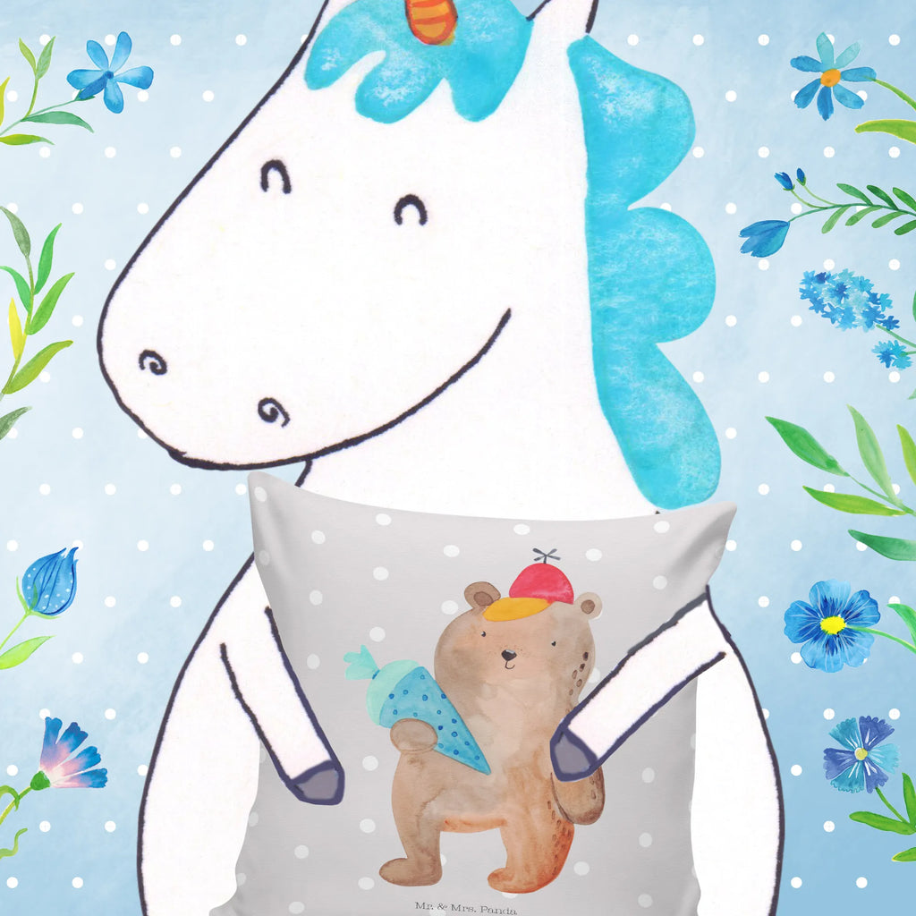 Cushion bear School cone Motivkissen, wurfkissen, Polsterkissen, microfaser zierkissen, zierkissen 40x40, wohnzimmer kissen, Kissen, kissen für sofa, Dekokissen Sofa, Sofakissen, Dekokissen 40x40, 40 X 40 Kissen, zier kissen, microfaser sofakissen, deko kissen, sofa kissen, kuschelkissen 40x40, Sofakissen 40x40, Mikrofaser Kissen, microfaser kopfkissen, Kopfkissen, 40x40 kissen, Dekokissen, Zierkissen, kissen mikrofaser, Kissen 40x40, couch kissen, Couchkissen, kuschel kissen, microfaser dekokissen, kissen 40 x 40, kissen für couch, couchkissen 40x40, Kopfkissen 40x40, Kuschelkissen, Teddy, Teddybär, Bär, Schulanfang, Grundschule, Schultüte, Schule Geschenk, Erster Schultag Geschenk, Bär Motiv, Einschulung Geschenk, Schulbeginn