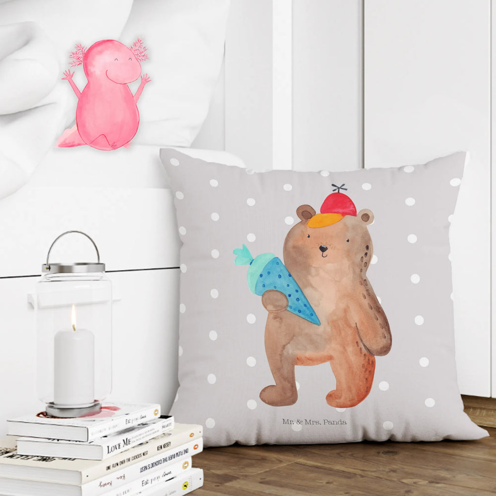 Cushion bear School cone Motivkissen, wurfkissen, Polsterkissen, microfaser zierkissen, zierkissen 40x40, wohnzimmer kissen, Kissen, kissen für sofa, Dekokissen Sofa, Sofakissen, Dekokissen 40x40, 40 X 40 Kissen, zier kissen, microfaser sofakissen, deko kissen, sofa kissen, kuschelkissen 40x40, Sofakissen 40x40, Mikrofaser Kissen, microfaser kopfkissen, Kopfkissen, 40x40 kissen, Dekokissen, Zierkissen, kissen mikrofaser, Kissen 40x40, couch kissen, Couchkissen, kuschel kissen, microfaser dekokissen, kissen 40 x 40, kissen für couch, couchkissen 40x40, Kopfkissen 40x40, Kuschelkissen, Teddy, Teddybär, Bär, Schulanfang, Grundschule, Schultüte, Schule Geschenk, Erster Schultag Geschenk, Bär Motiv, Einschulung Geschenk, Schulbeginn