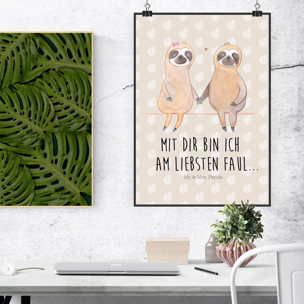 Poster Faultier Pärchen Bild, Posterdruck, Wanddeko Bild, kunst für die wand, Wandschmuck, Wandposter, Designposter, kunstposter, wanddeko, Kunstdruck, Plakat, grafikposter, wanddruck, Wandbild, Wanddekoration, Mr. & Mrs. Panda Poster, Deko Bild, kunstdruck poster, wandkunst, Poster, Bild für Wand, drucke, Faultier Deko, Faultier Geschenk, Faultier, Verlobt, Pärchen, Relaxen, Faultierliebe, Langsamkeit, Verliebt, Gemeinsam, Liebespaar, Faultiere, Faultierpärchen, Beziehung, faul, Liebe, Lieblingstier