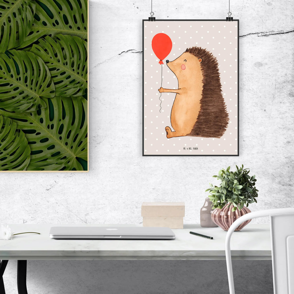 Poster Hedgehog balloon kunstdruck poster, wandkunst, kunstposter, grafikposter, Plakat, Posterdruck, wanddeko, Wandschmuck, Mr. & Mrs. Panda Poster, Wandbild, Bild, Wanddeko Bild, Designposter, Poster, Wandposter, Bild für Wand, Deko Bild, drucke, Wanddekoration, Kunstdruck, wanddruck, kunst für die wand, Gute Laune, Tiermotive, Tiere, Lustige Sprüche, Happy Birthday, Geburtstagskind, Geburtstag, Igel, Glückwunsch, Ballon, Herzlichen Glückwunsch