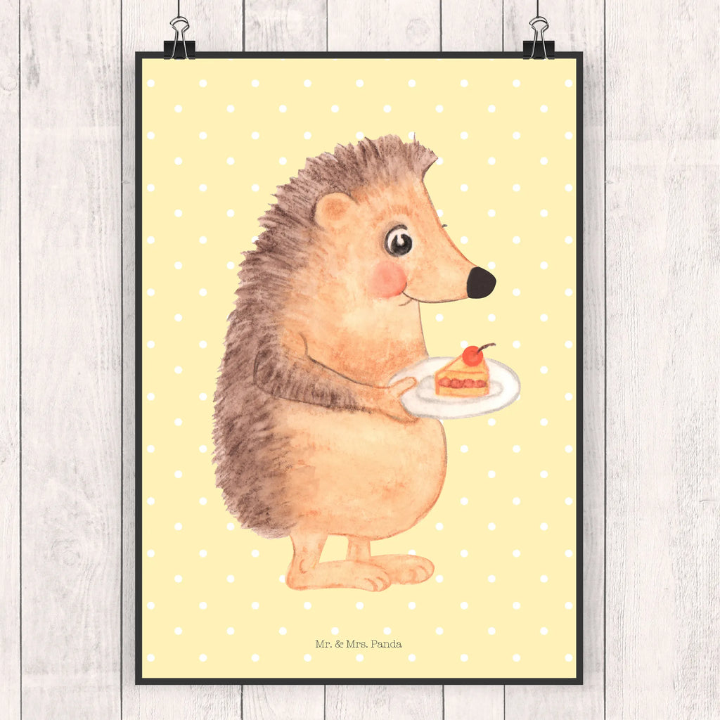 Poster Hedgehog piece of cake Wanddeko Bild, Mr. & Mrs. Panda Poster, Wanddeko, Wanddekoration, Designposter, Kinderposter, Raumdekoration, Kunstdruck, Wandposter, Handgemaltes Poster, Posterdruck, Küchenposter, Bild, Poster, Tiermotive, Gute Laune, lustige Sprüche, Tiere, Geburtstagskuchen, Einladung Party, Kuchen backen, Backen Geschenk, Torte, Kuchen, Essen Spruch, Igel