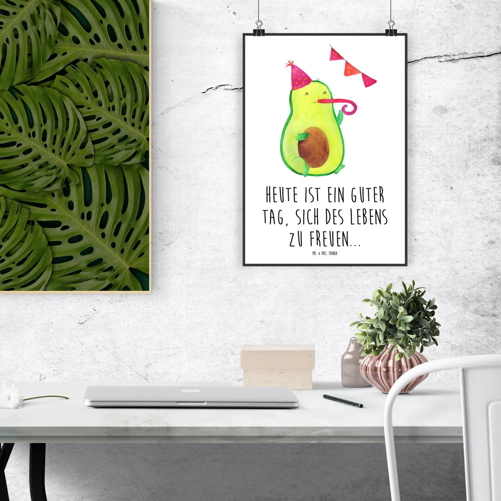 Poster Avocado Party Poster, Handgemaltes Poster, Bild, Kunstdruck, Wanddeko Bild, Posterdruck, Küchenposter, Wandposter, Mr. & Mrs. Panda Poster, Wanddekoration, Kinderposter, Designposter, Wanddeko, Raumdekoration, Avocado, Veggie, Vegan, Gesund, Happy Birthday, Avocados, Schulabschluss, Party, Abschluss, Firmenfeier, Abi, Jahrestag, Prüfung, Jubiläum, Feier, Geburtstag, Feierei, Bestanden, Lieblingstag, Klassenfeier, Geburtstagsfeier, Abifeier