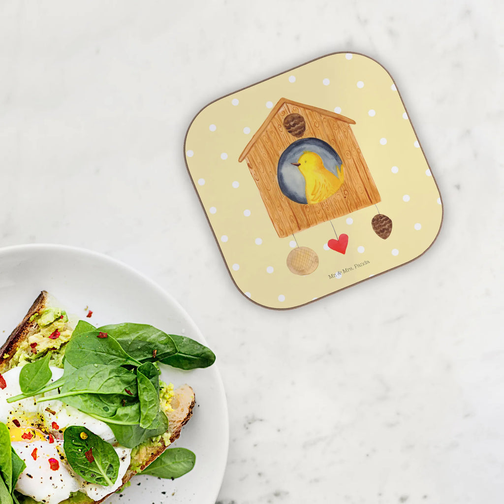 Untersetzer Vogel Haus Getränkeuntersetzer, Korkuntersetzer, Untersetzer aus Holz, Untersetzer Holz, Untersetzer für Gläser, Tassen Untersetzer, Untersetzer, Glasuntersetzer, Holzuntersetzer, Untersetzer Design, Bierdeckel, Untersetzer Gläser, Tiermotive, Gute Laune, lustige Sprüche, Tiere, Eigenheim, Haus, unser Haus, Wohnung, Nest, Familie, Lieblingsort, Vogel, Vogelhäuschen, Vögel, Castle, Vogelhaus, Home sweet home, Zuhause